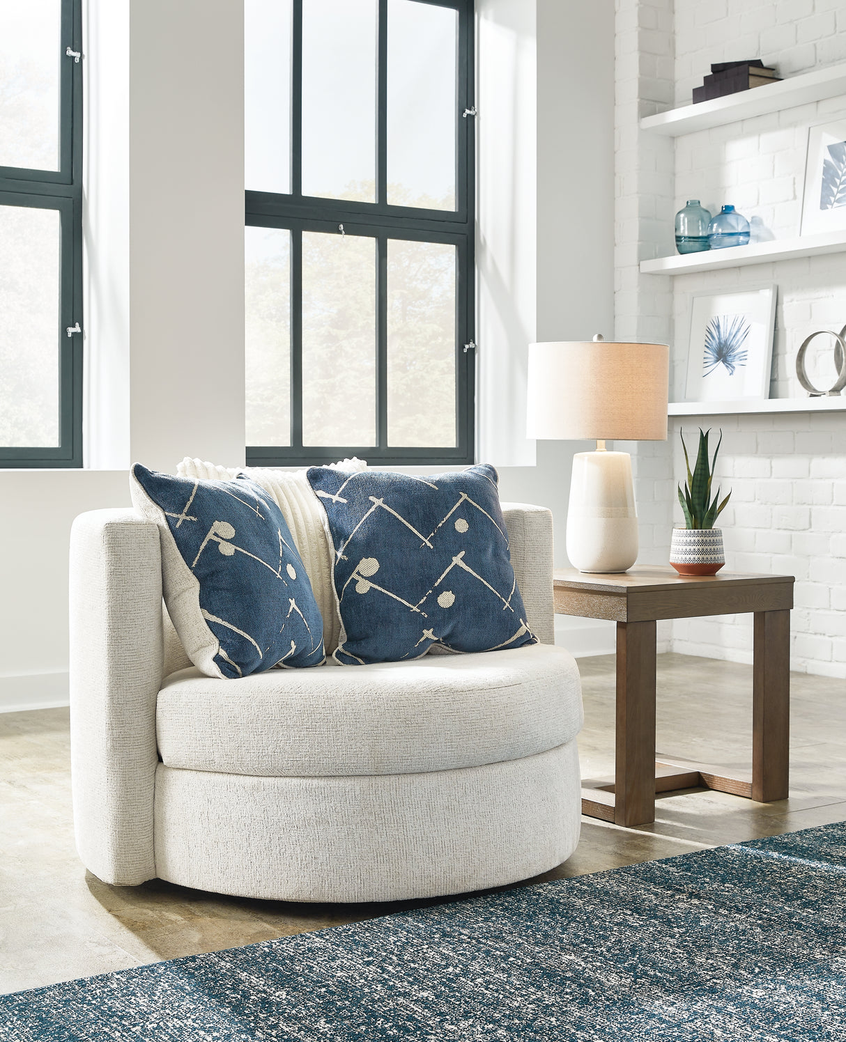 Furniture City Slidell - Ashley Furniture - Padova Living Room - Swivel Accent Chair / Ivory - 3370644