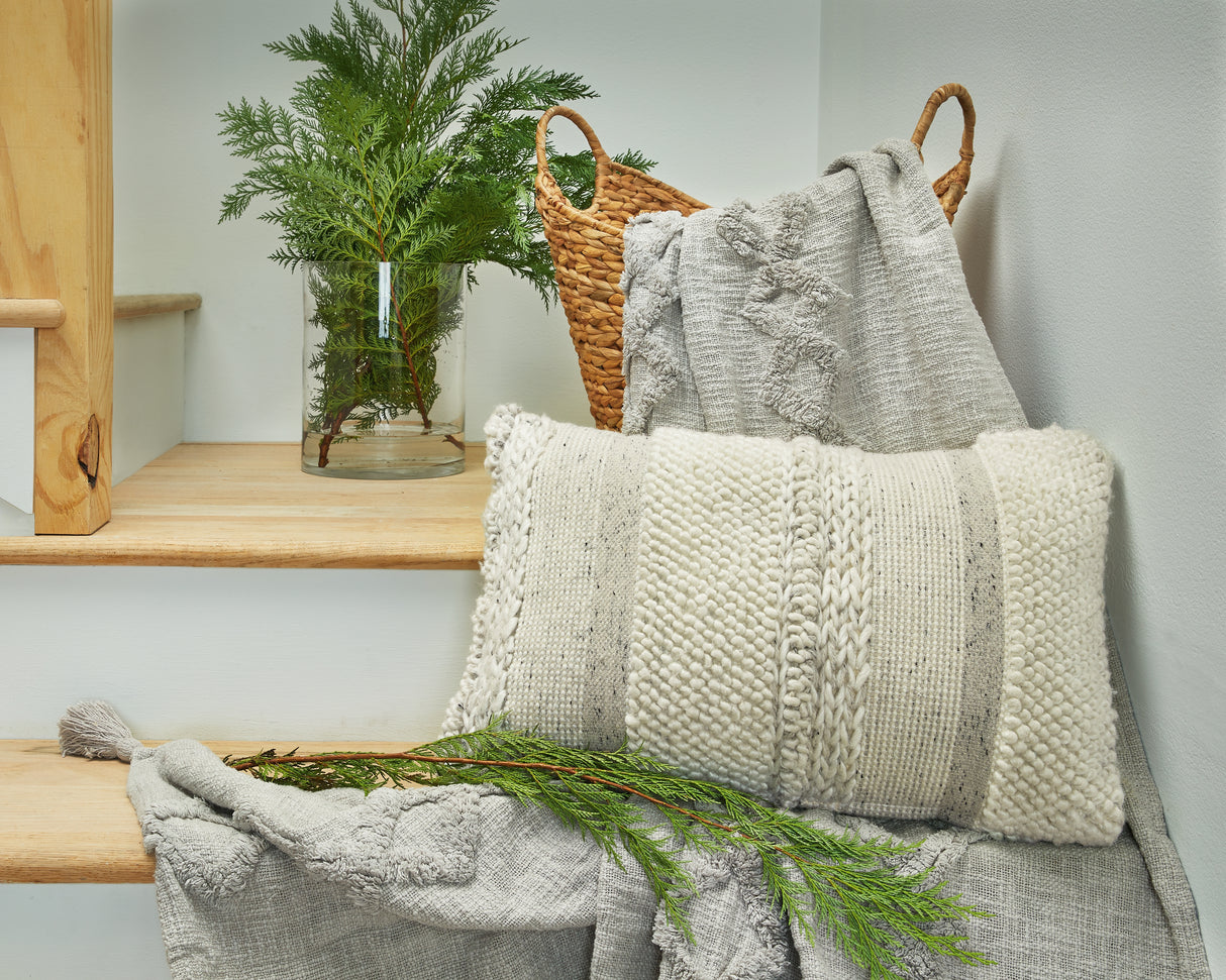 Furniture City Slidell - Ashley Furniture - Standon Pillows - Pillow / Gray/White - A1001005P