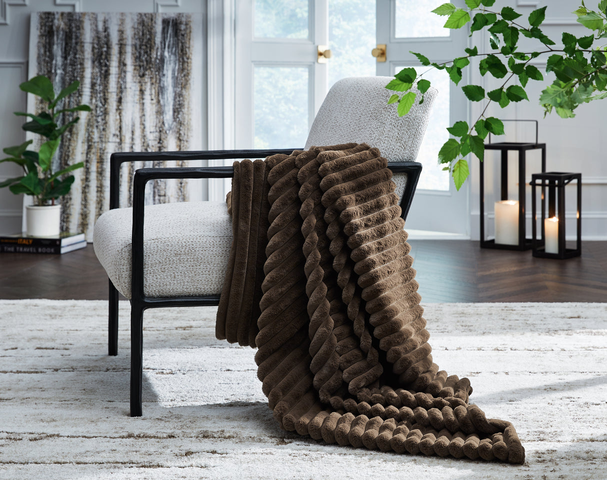 Furniture City Slidell - Ashley Furniture - Alsonwell Throw (Set of 3) - Throw (3/CS) / Brown - A1001082