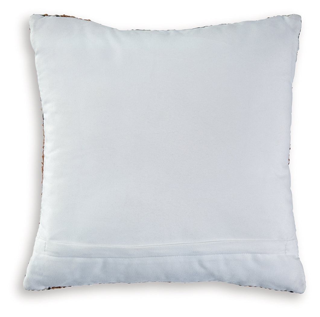 Kierenworth Pillows