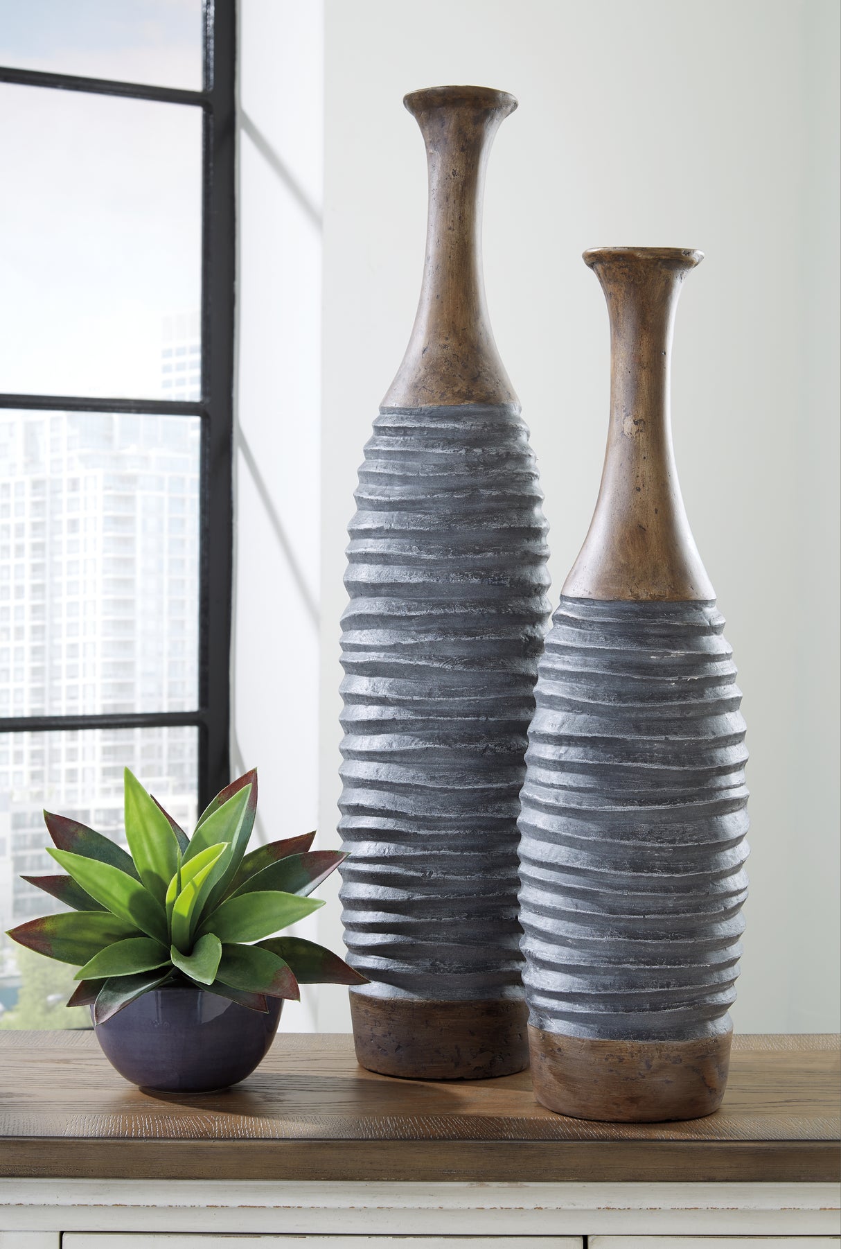 Furniture City Slidell - Ashley Furniture - Blayze Vase - Vase Set (Set of 2) / Antique Gray/Brown - A2000388