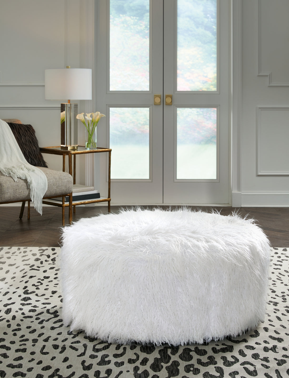 Furniture City Slidell - Ashley Furniture - Galice Living Room - Oversized Accent Ottoman / White - A3000334