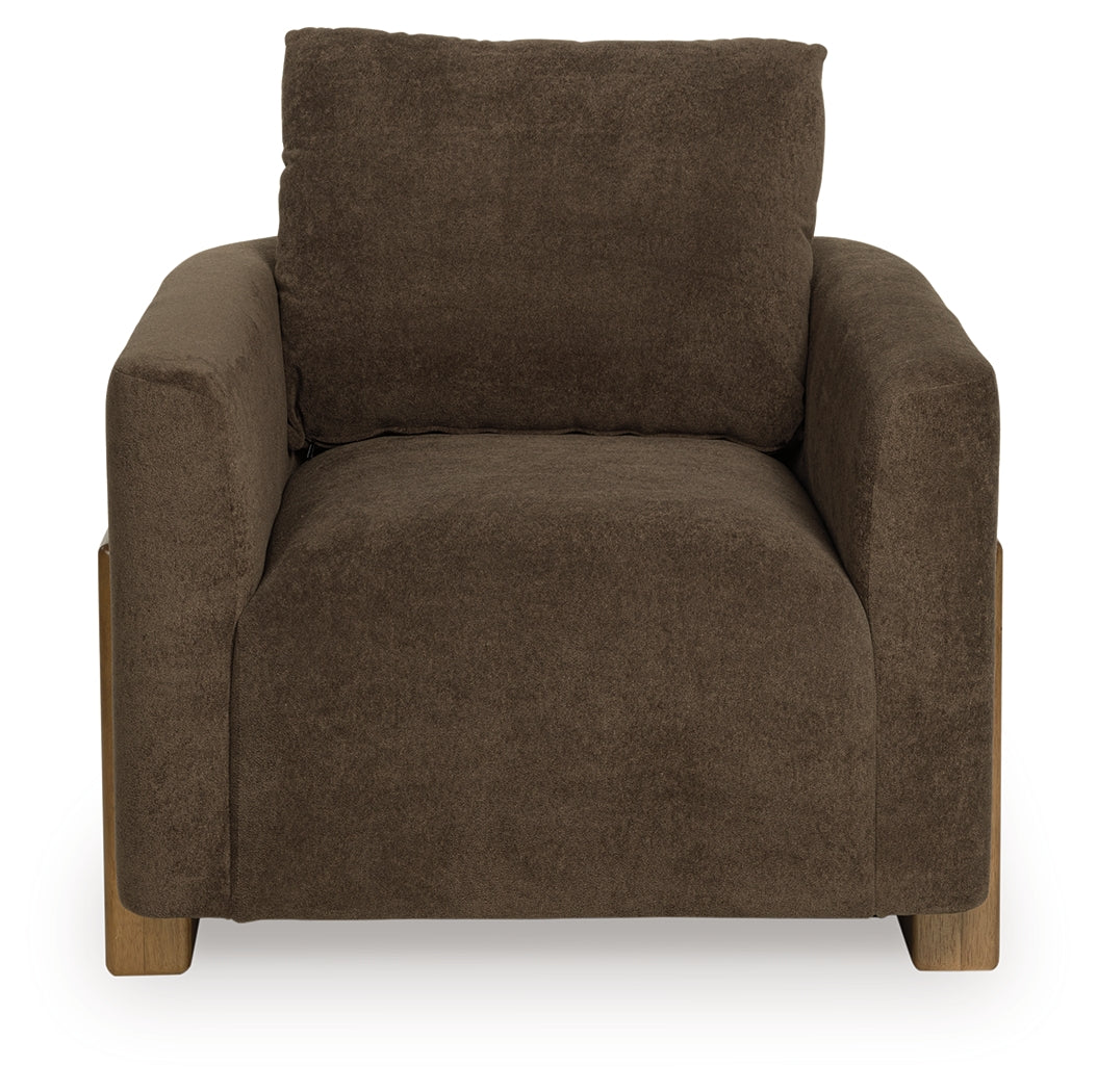 Dairlett Accent Chair