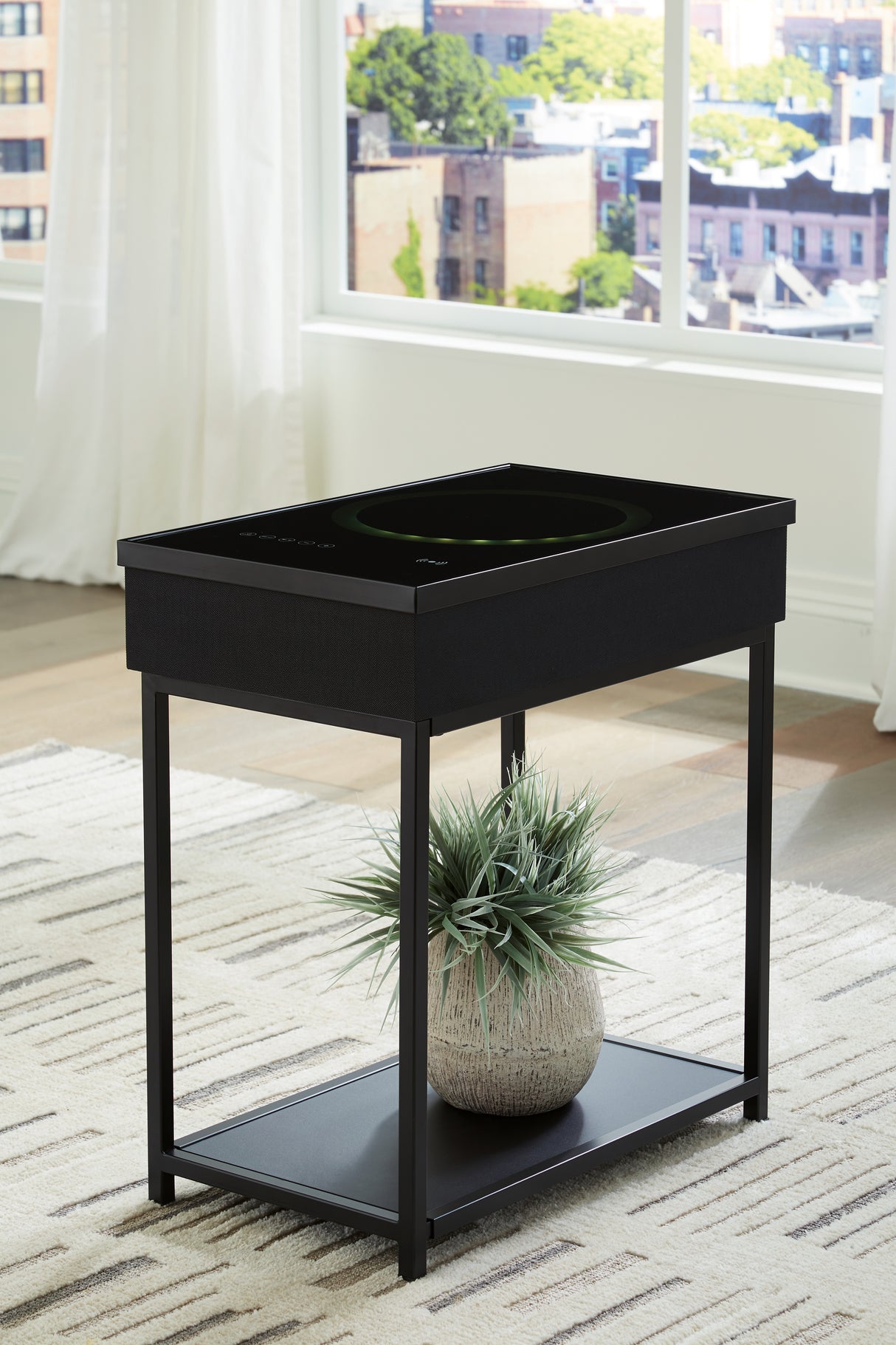 Furniture City Slidell - Ashley Furniture - Gemmet Accent Table with Speaker - Accent Table with Speaker / Black - A4000643
