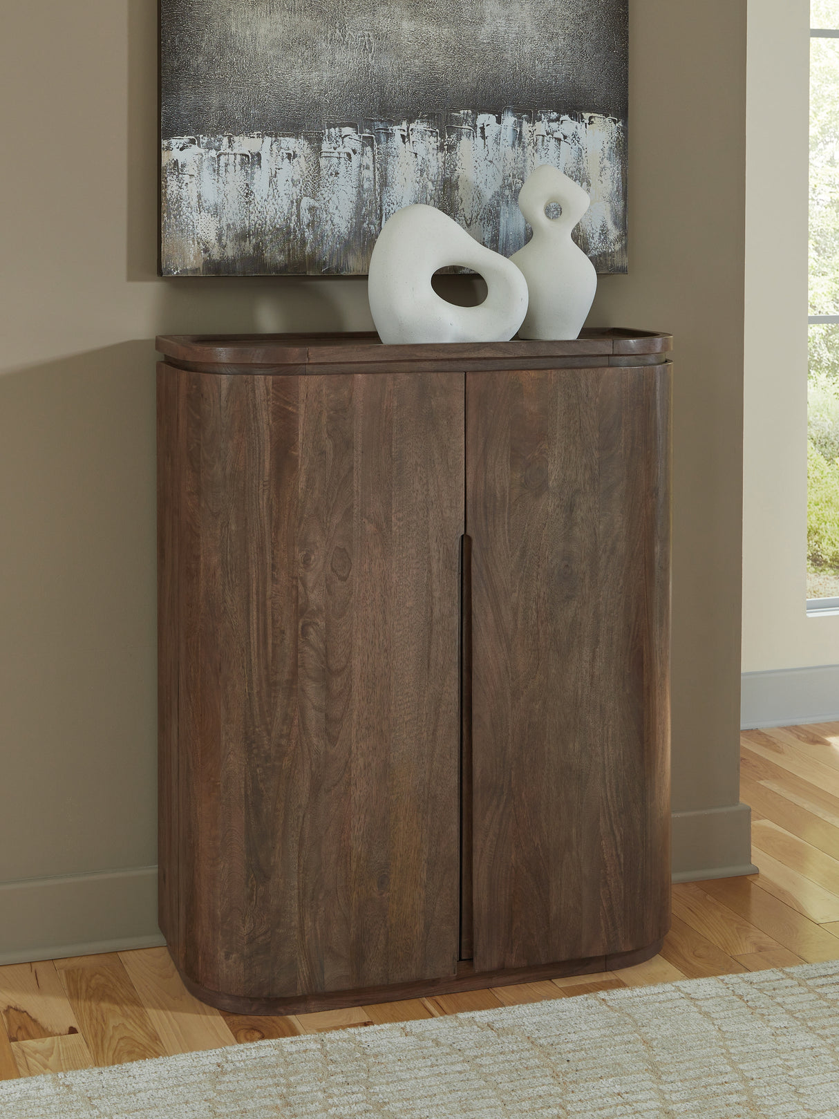 Furniture City Slidell - Ashley Furniture - Landermont Bar Cabinet - Bar Cabinet / Medium Brown - A4000697