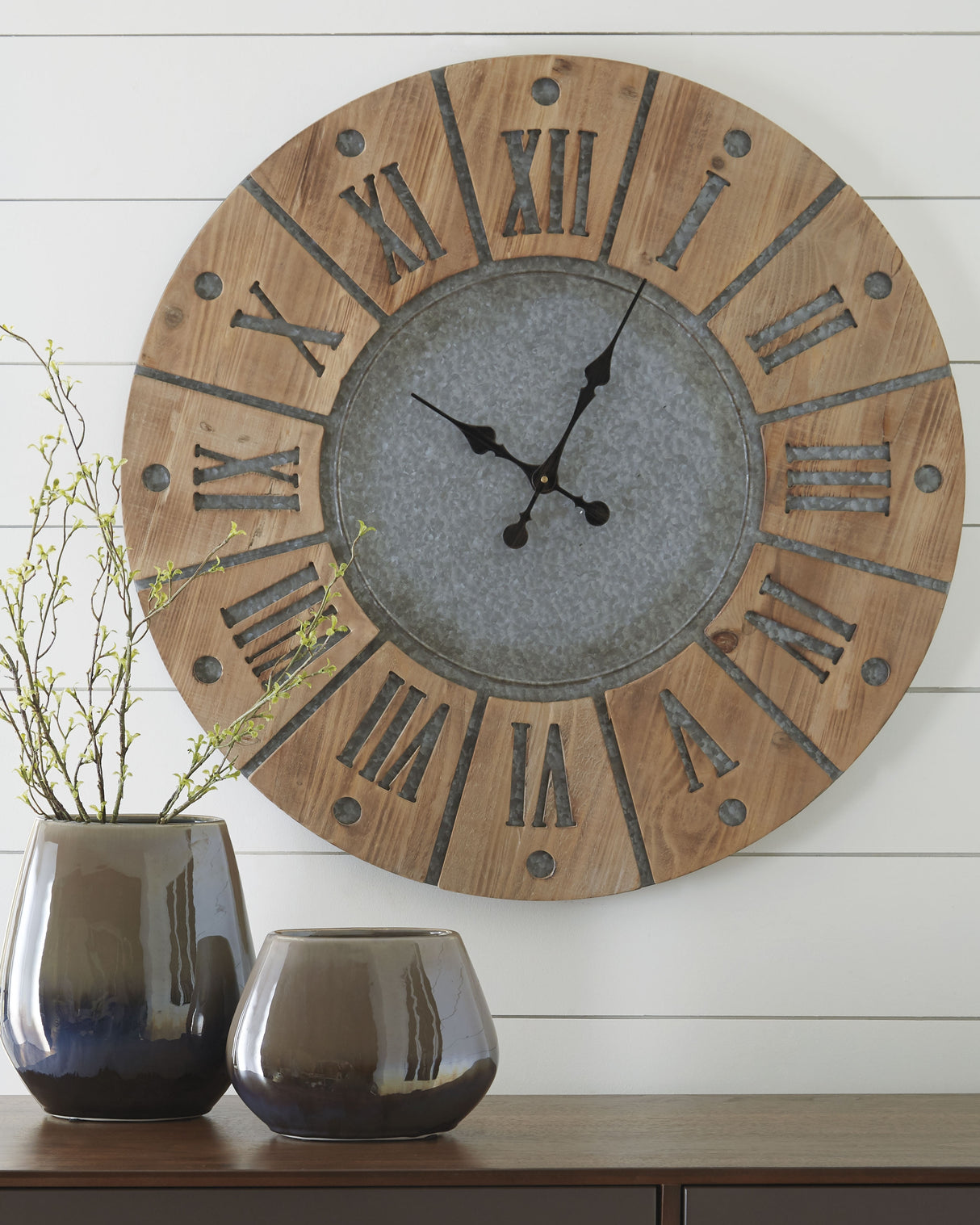 Furniture City Slidell - Ashley Furniture - Payson Wall Decor - Wall Clock / Antique Gray/Natural - A8010076