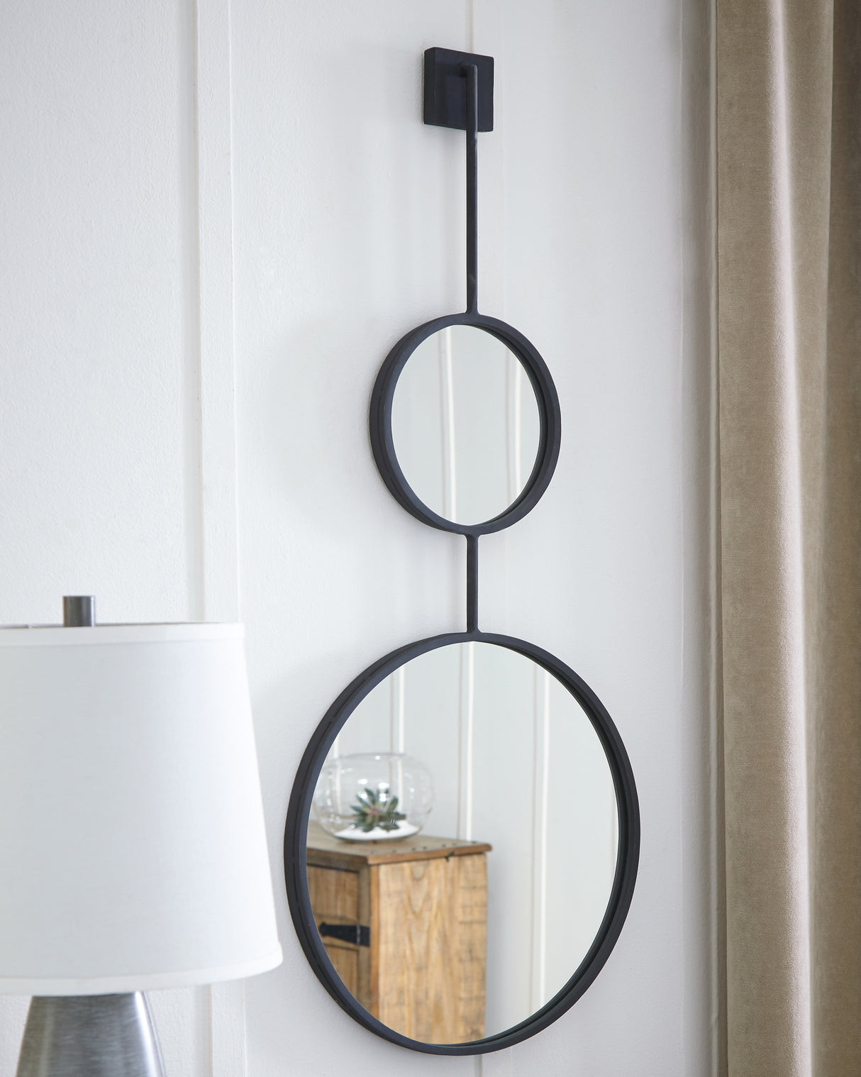 Furniture City Slidell - Ashley Furniture - Brewer Mirror - Accent Mirror / Black - A8010166
