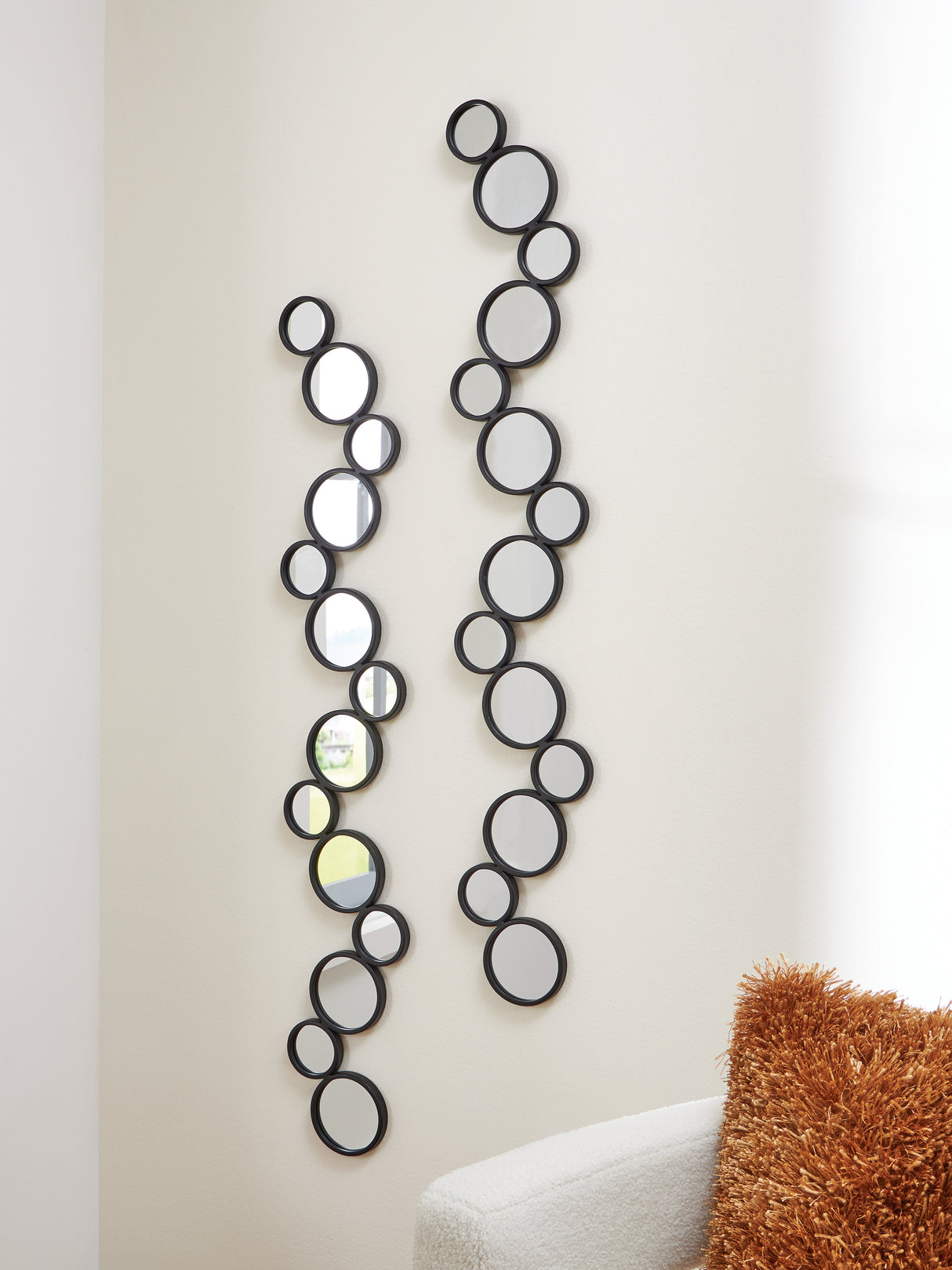 Furniture City Slidell - Ashley Furniture - Vinler Mirror - Accent Mirror Set (Set of 2) / Black - A8010353