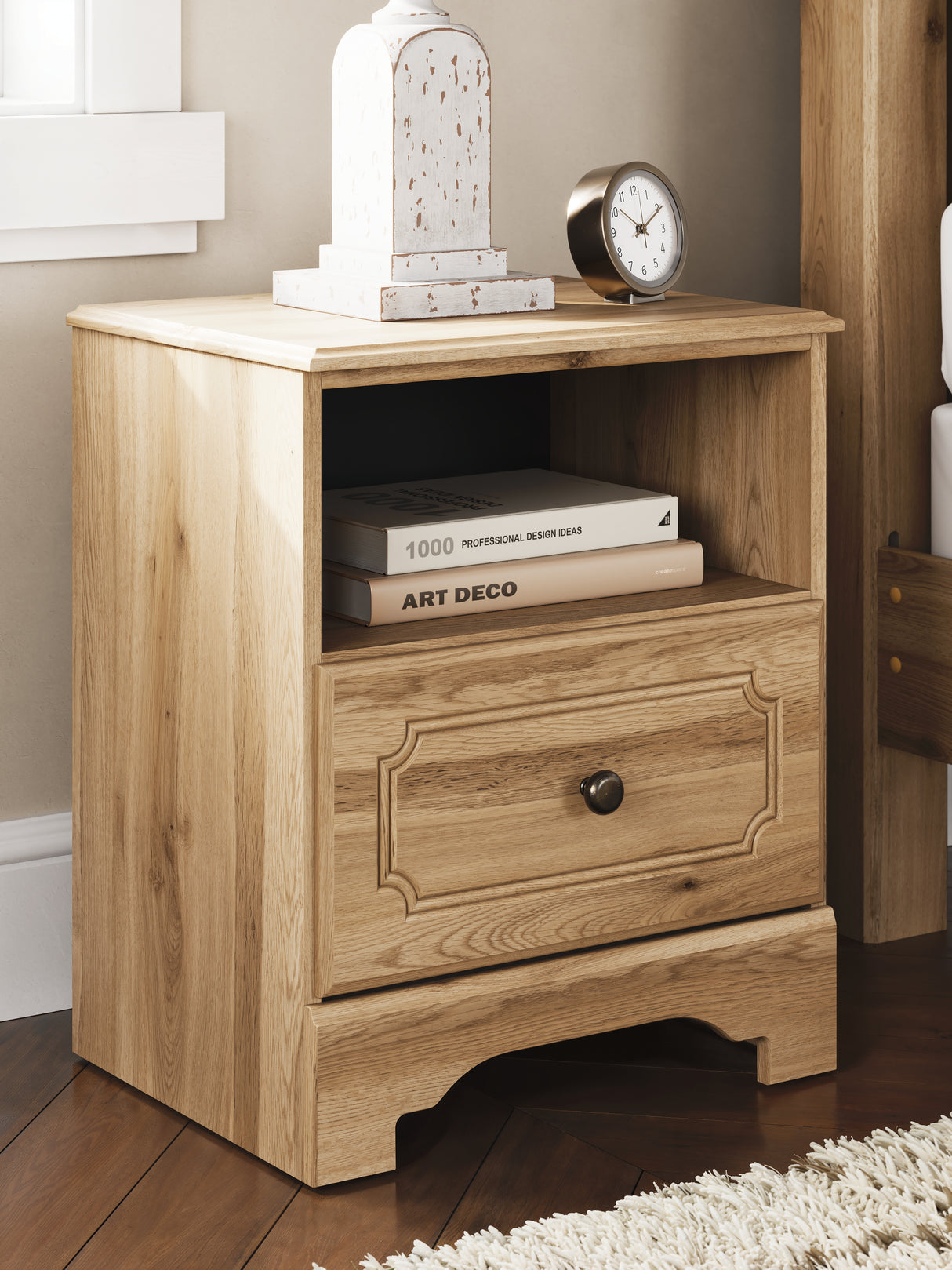Furniture City Slidell - Ashley Furniture - Aleaport Bedroom - One Drawer Night Stand / Warm Brown - PCB1075-91