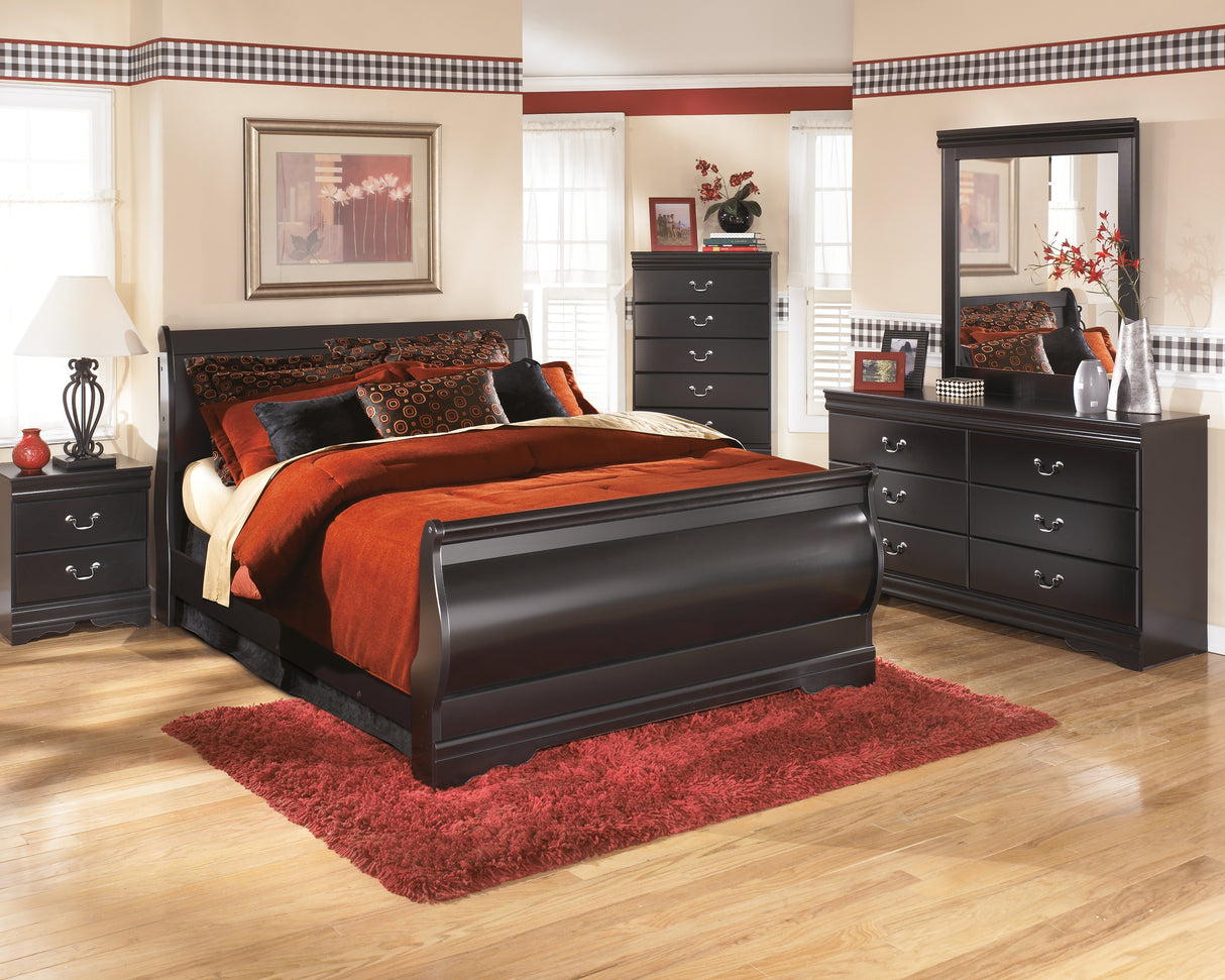 Furniture City Slidell - Ashley Furniture - Huey Vineyard Bedroom - Queen Sleigh Bed / Black - B128B4