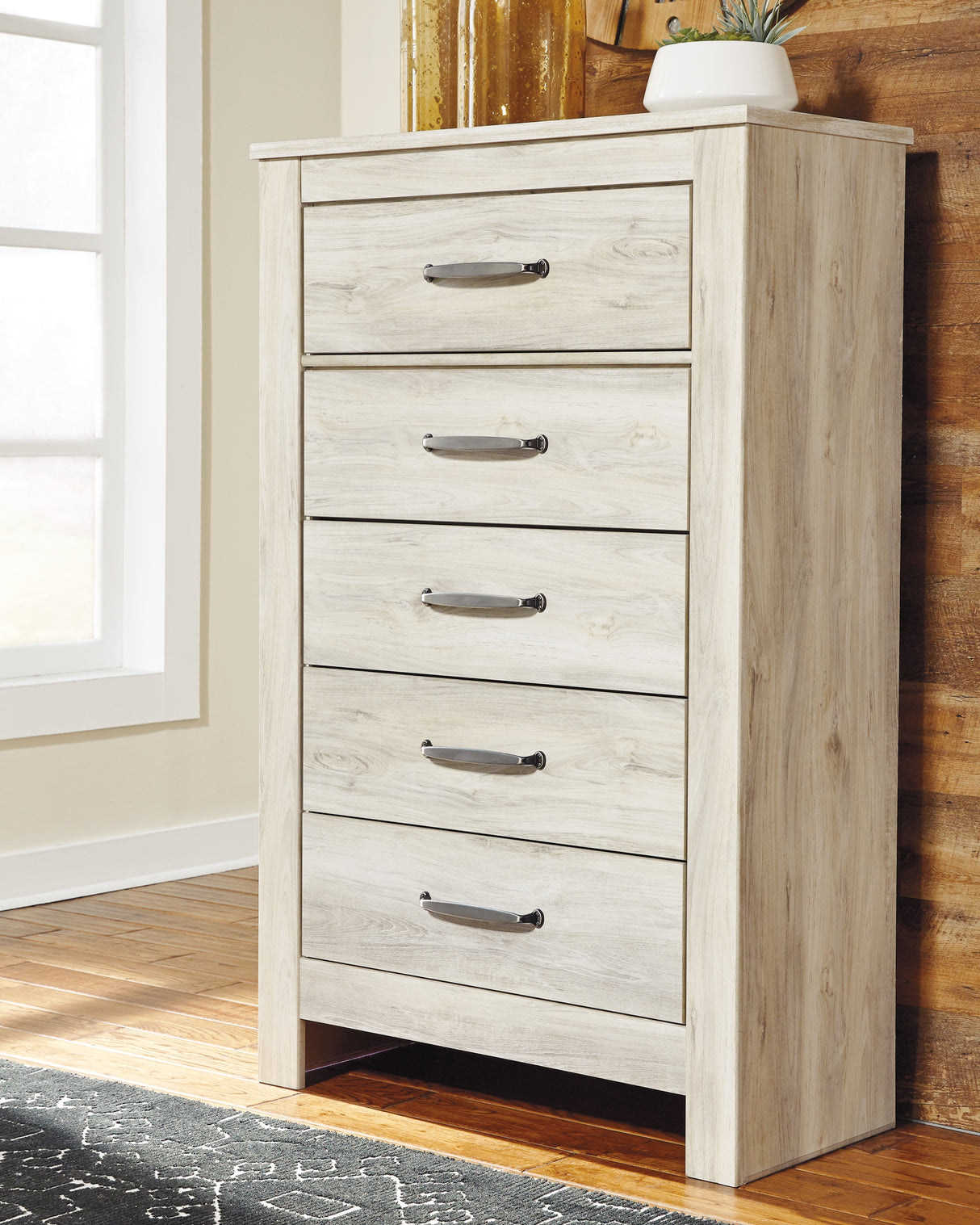 Furniture City Slidell - Ashley Furniture - Bellaby Bedroom - Five Drawer Chest / Whitewash - B331-46