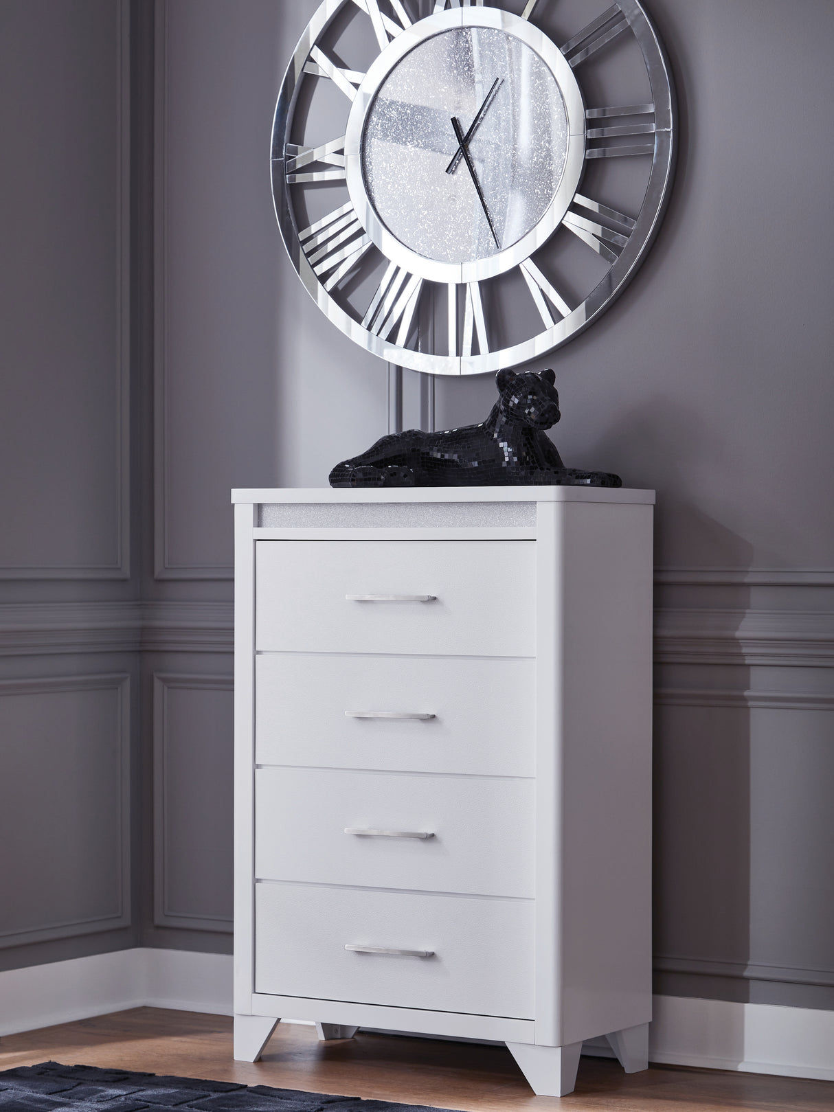 Furniture City Slidell - Ashley Furniture - Jarlee Bedroom - Four Drawer Chest / White - PCB392-46