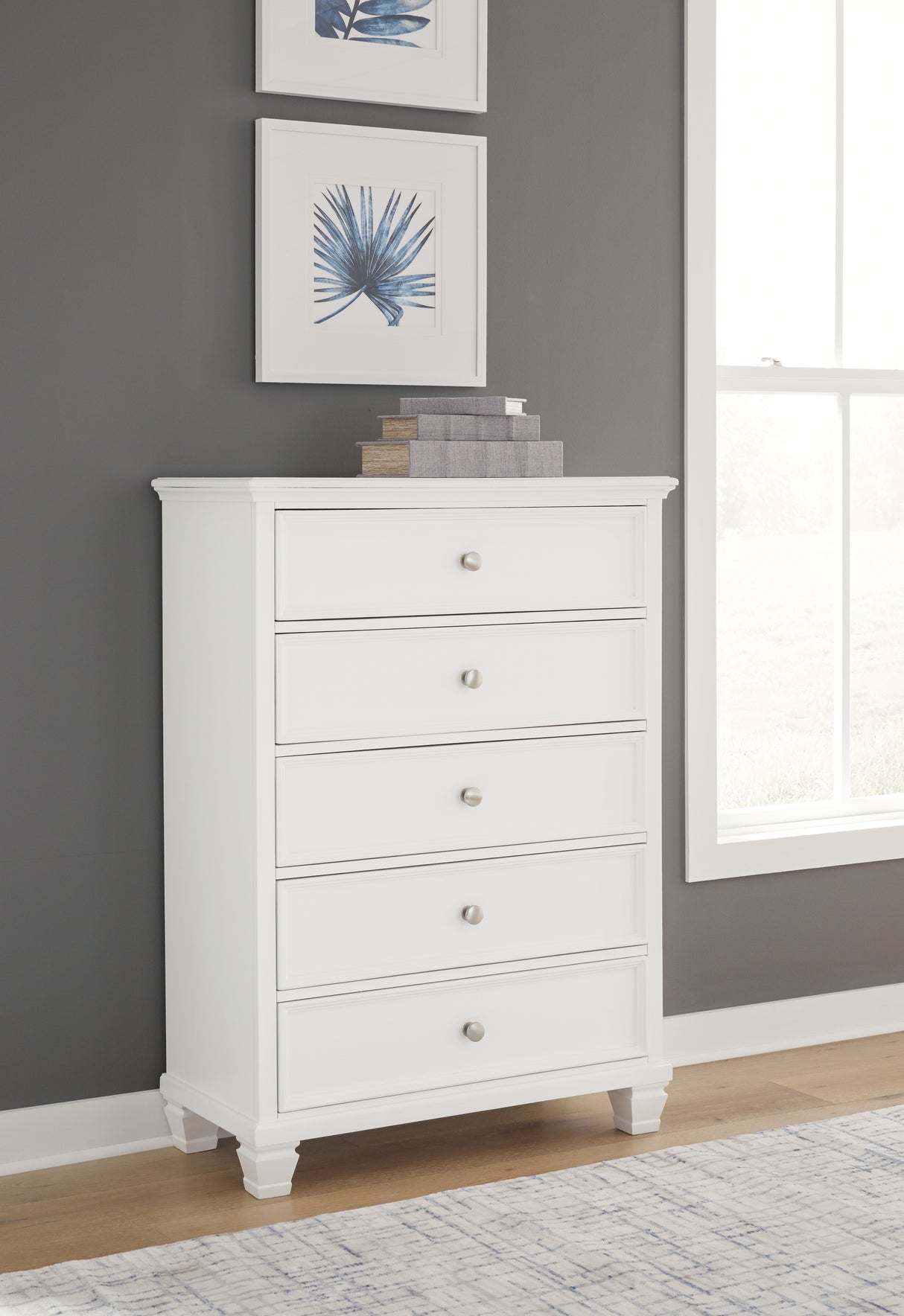 Furniture City Slidell - Ashley Furniture - Fortman Bedroom - Five Drawer Chest / White - B680-46