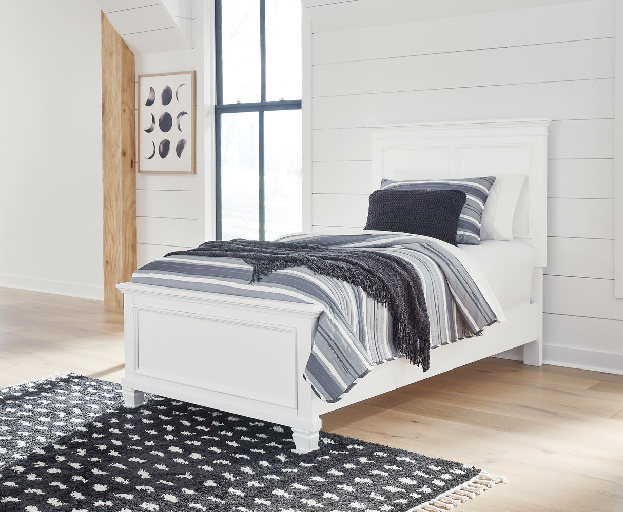 Furniture City Slidell - Ashley Furniture - Fortman Bedroom - Twin Panel Bed / White - B680B6