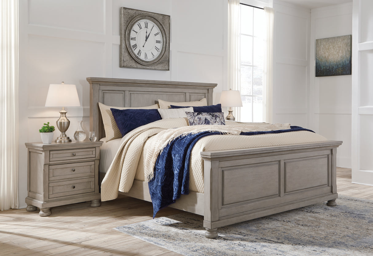 Furniture City Slidell - Ashley Furniture - Lettner Bedroom - California King Panel Bed / Light Gray - B733B7