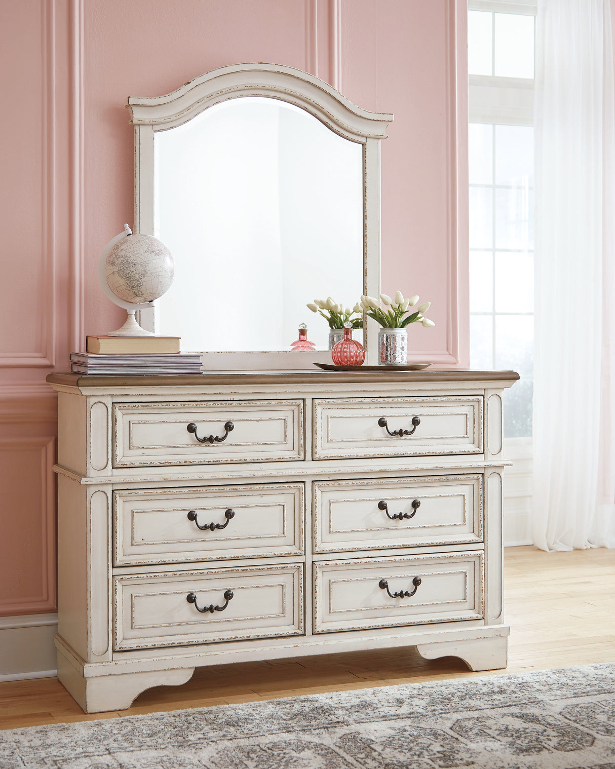 Furniture City Slidell - Ashley Furniture - Realyn Bedroom - Dresser and Mirror / Chipped White - B743B12