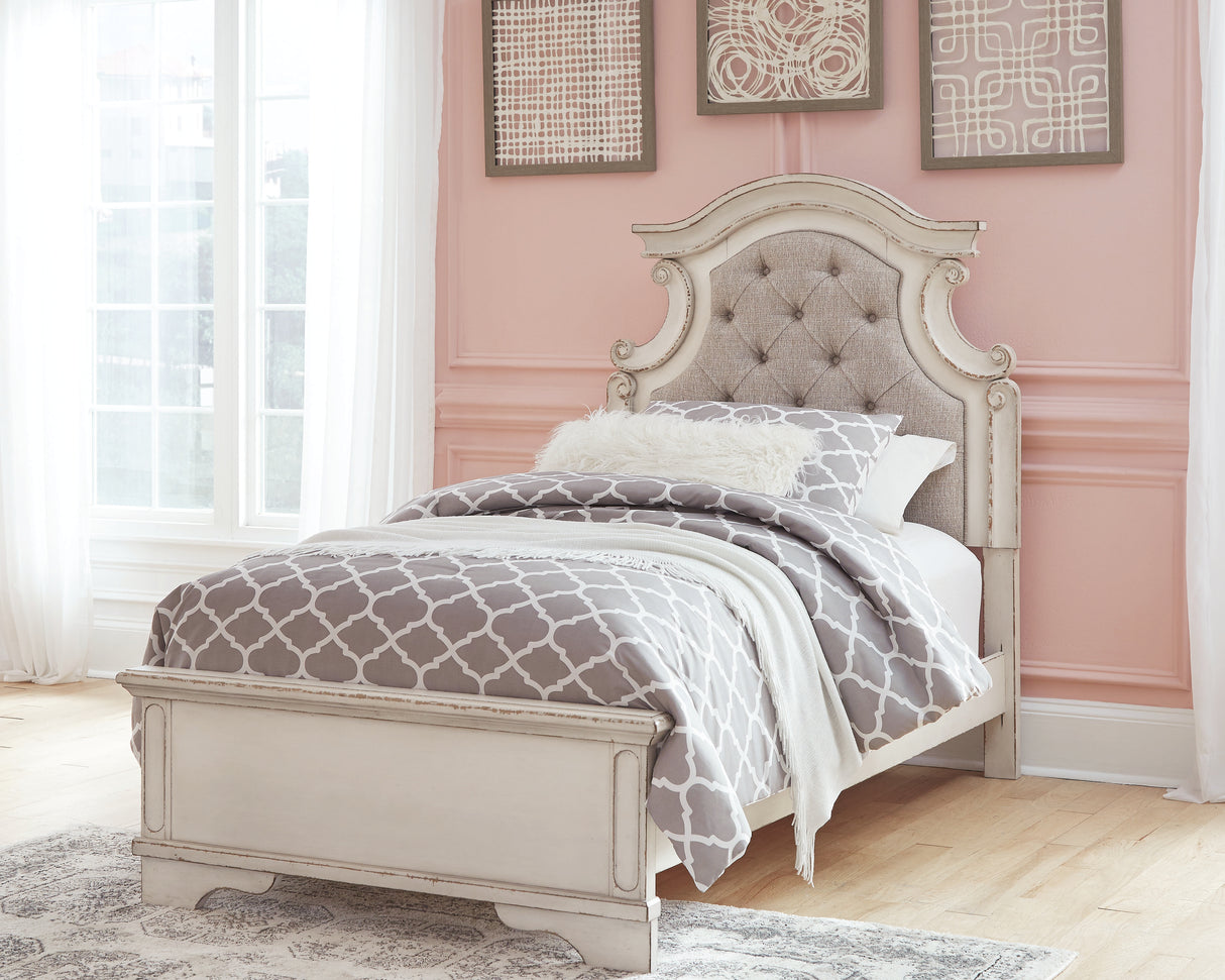 Furniture City Slidell - Ashley Furniture - Realyn Bedroom - Twin Panel Bed / Chipped White - B743B13