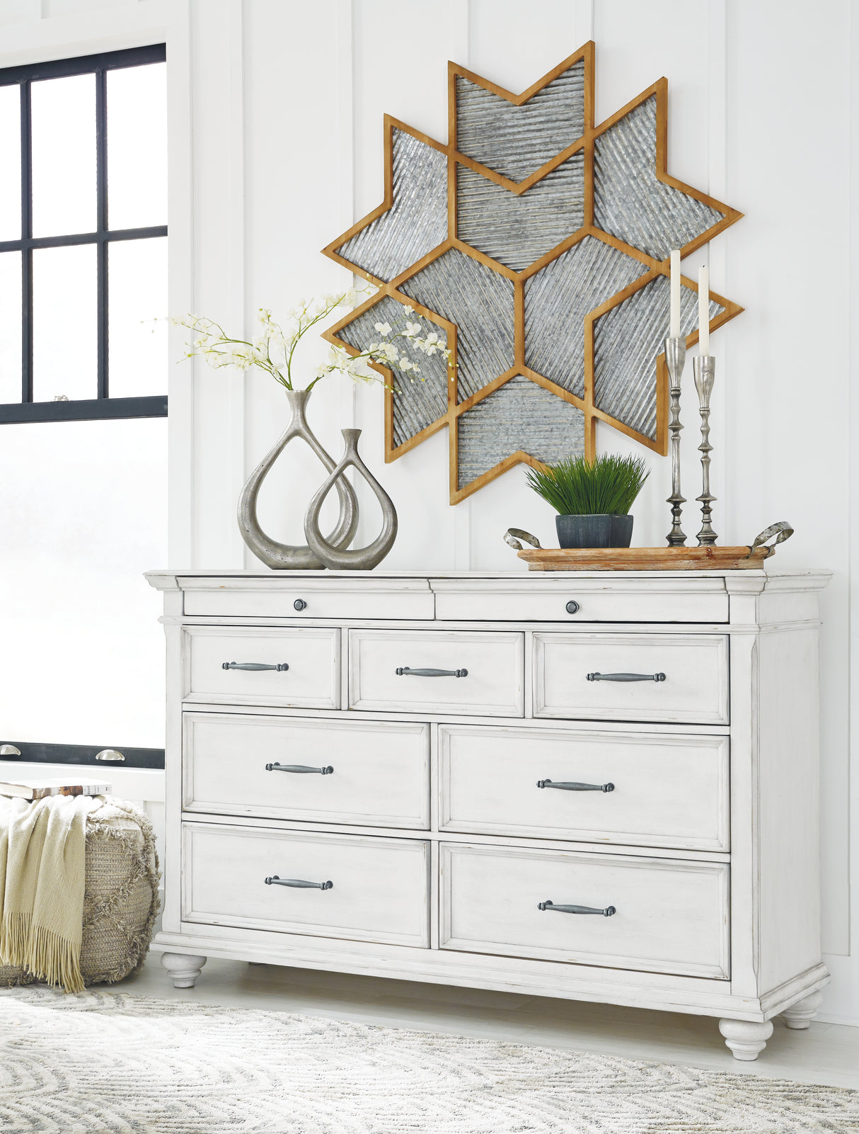 Furniture City Slidell - Ashley Furniture - Kanwyn Bedroom - Dresser / Whitewash - B777-31