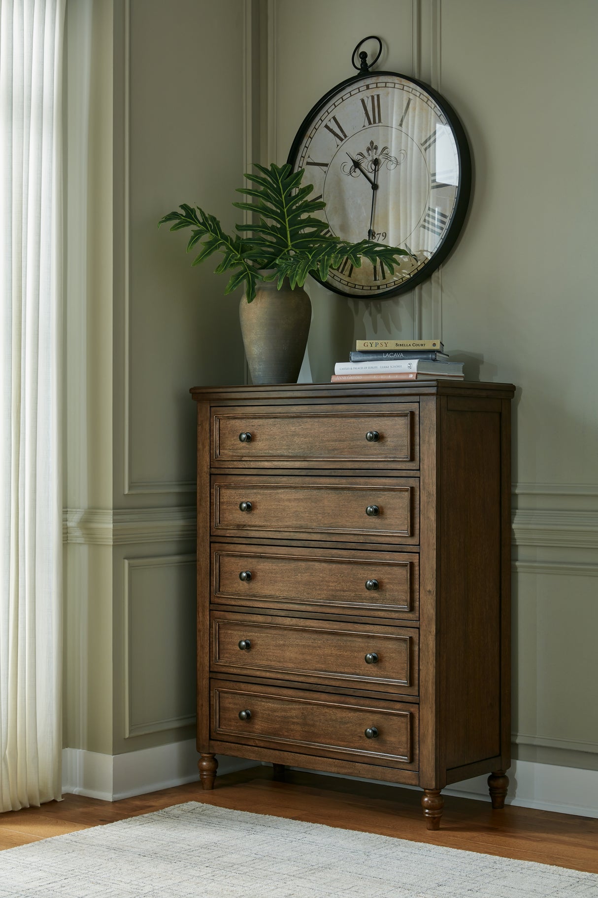 Furniture City Slidell - Ashley Furniture - Sturlayne Bedroom - Five Drawer Chest / Brown - B787-46