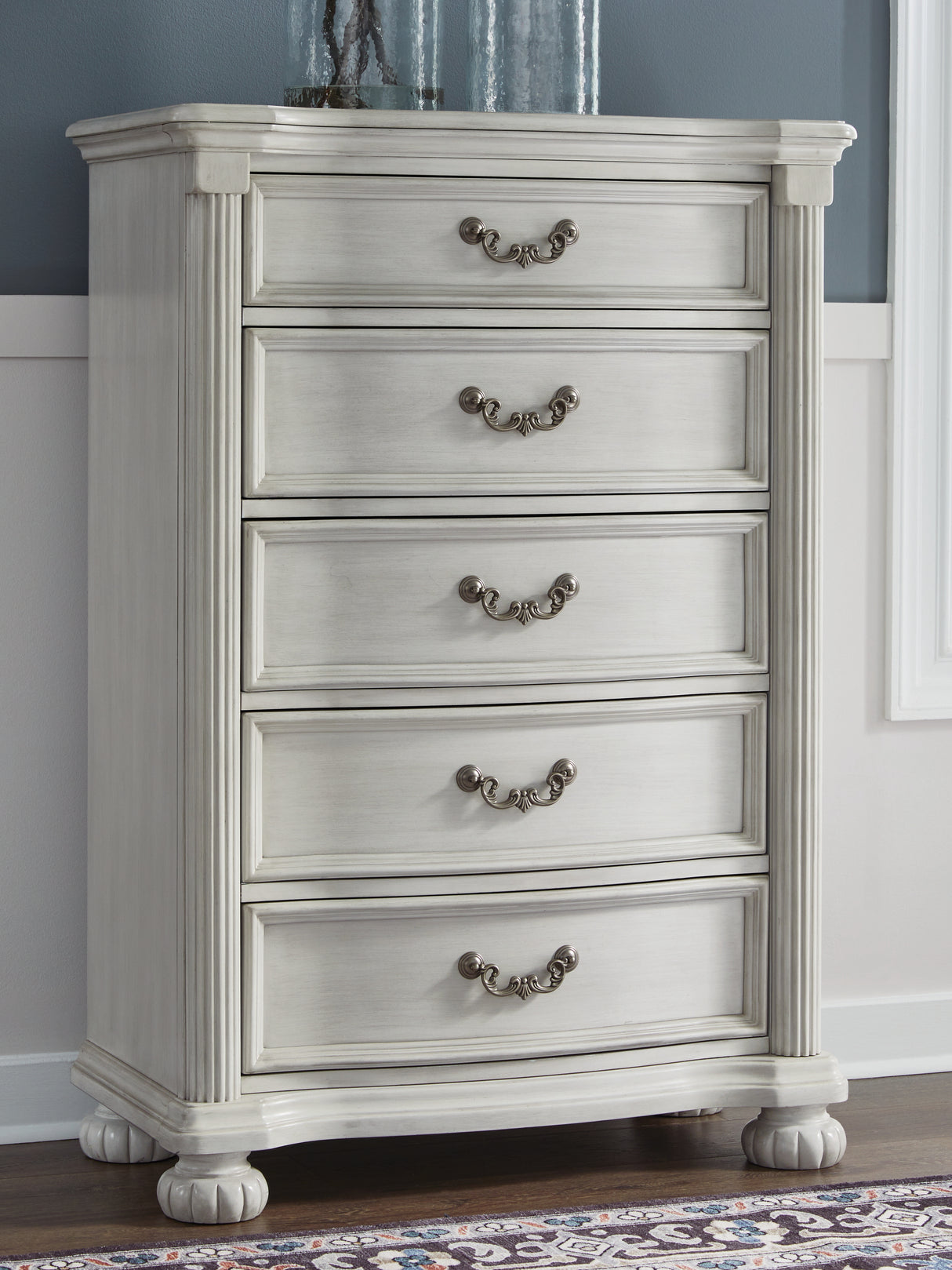 Furniture City Slidell - Ashley Furniture - Montelaine Bedroom - Five Drawer Chest / Antique White - B795-46