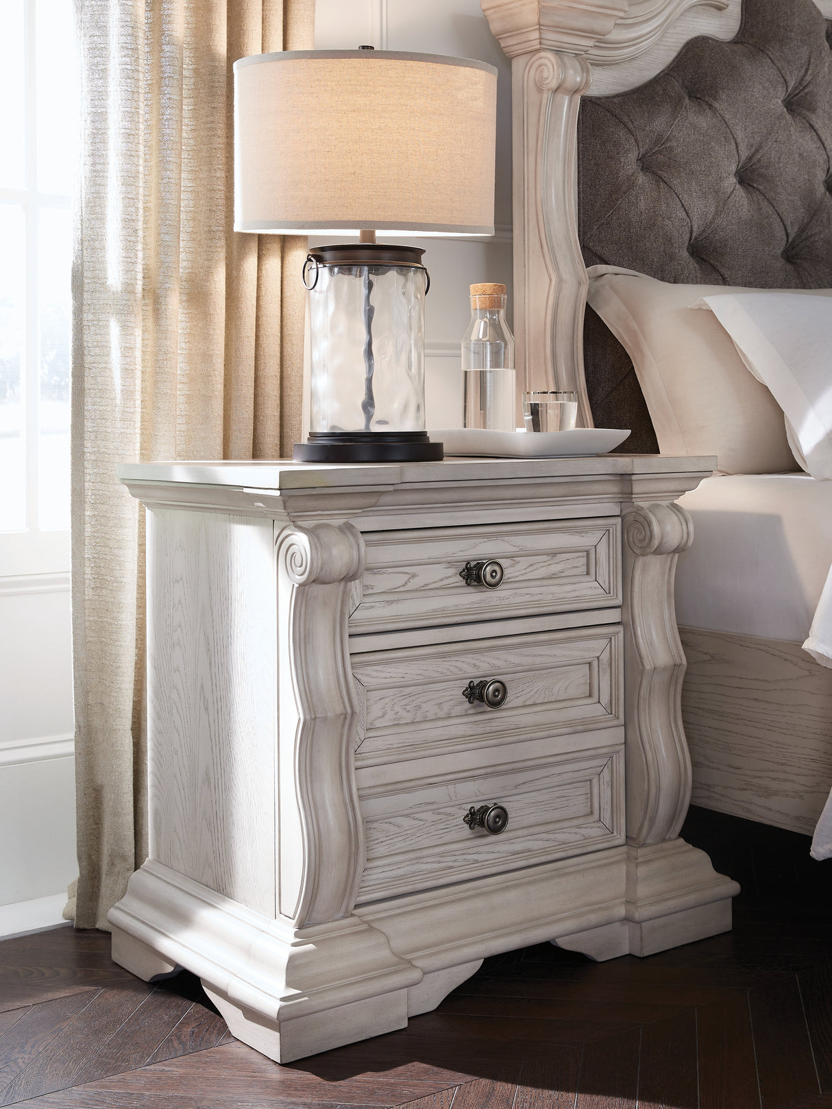 Furniture City Slidell - Ashley Furniture - Bruchandi Bedroom - California King Upholstered Panel Bed / Antique White - PCB948B5