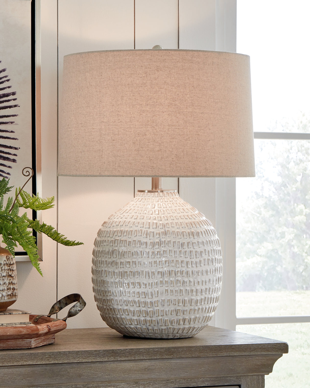 Furniture City Slidell - Ashley Furniture - Jamon Lighting - Table Lamp (Set of 2) / Beige - L100764X2