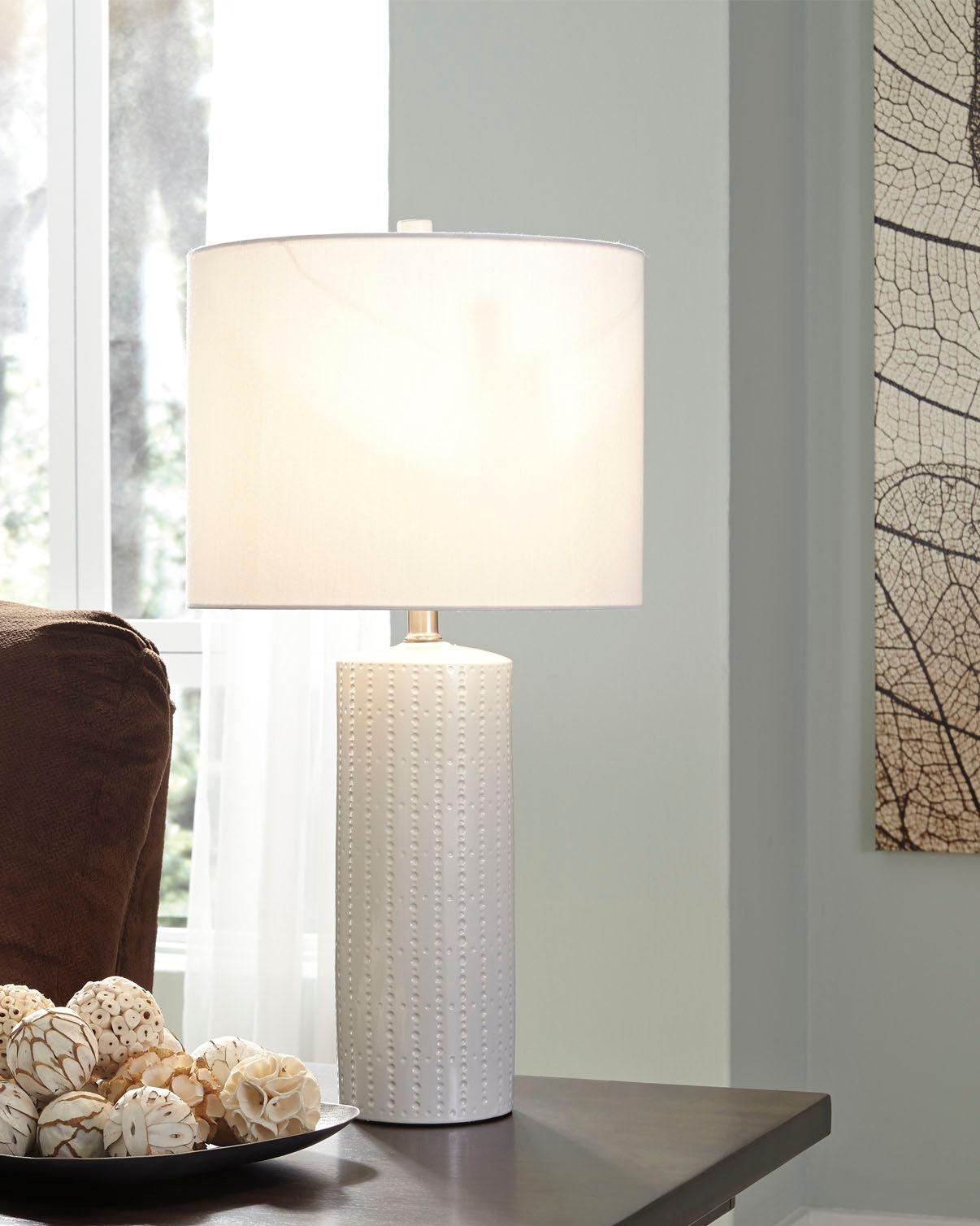 Furniture City Slidell - Ashley Furniture - Steuben Lighting - Ceramic Table Lamp (Set of 2) / White - L177904