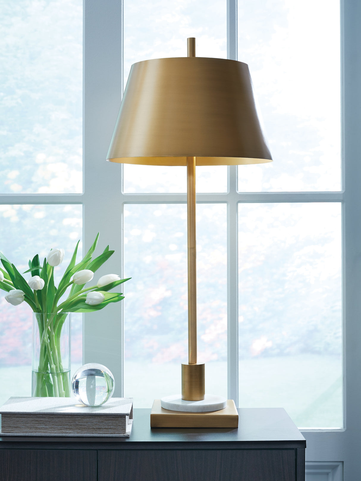 Furniture City Slidell - Ashley Furniture - Fritzburn Lighting - Metal Table Lamp (1/CN) / Gold Finish/White - L208444