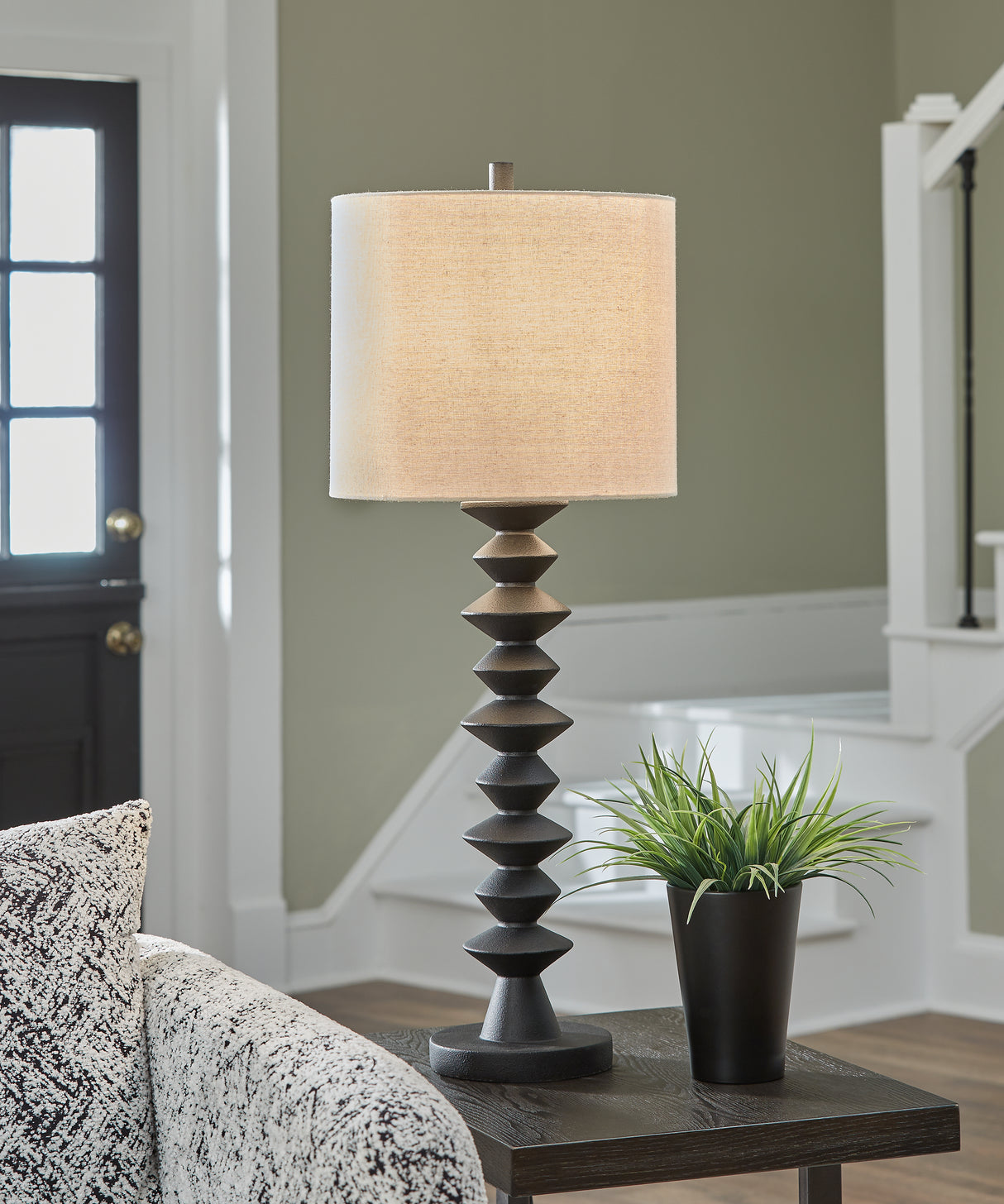 Furniture City Slidell - Ashley Furniture - Luanndon Lighting - Poly Buffet Lamp (1/CN) / Black - L235783