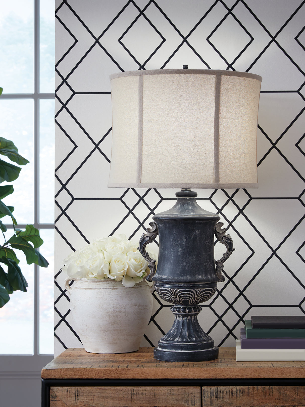 Furniture City Slidell - Ashley Furniture - Morvanford Lighting - Poly Table Lamp (1/CN) / Antique Black - L235834