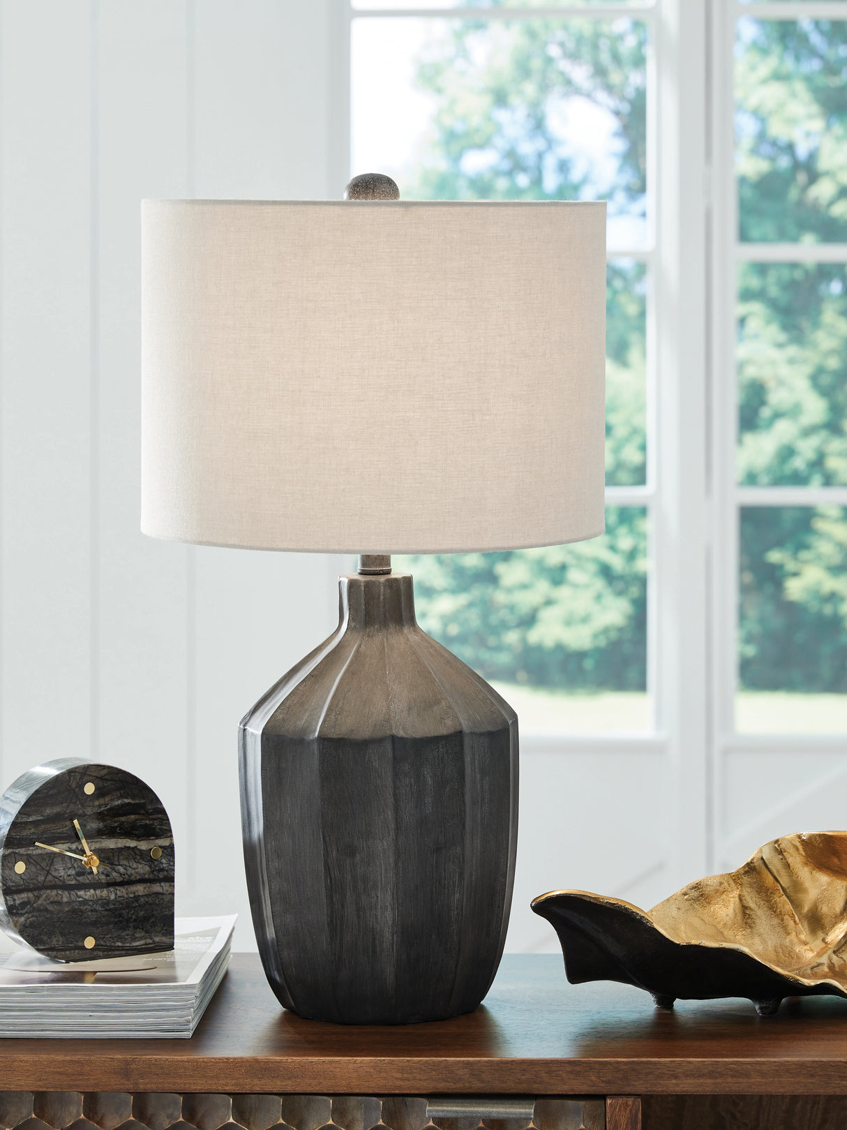 Furniture City Slidell - Ashley Furniture - Jilton Lighting - Poly Table Lamp (1/CN) / Black - L235844