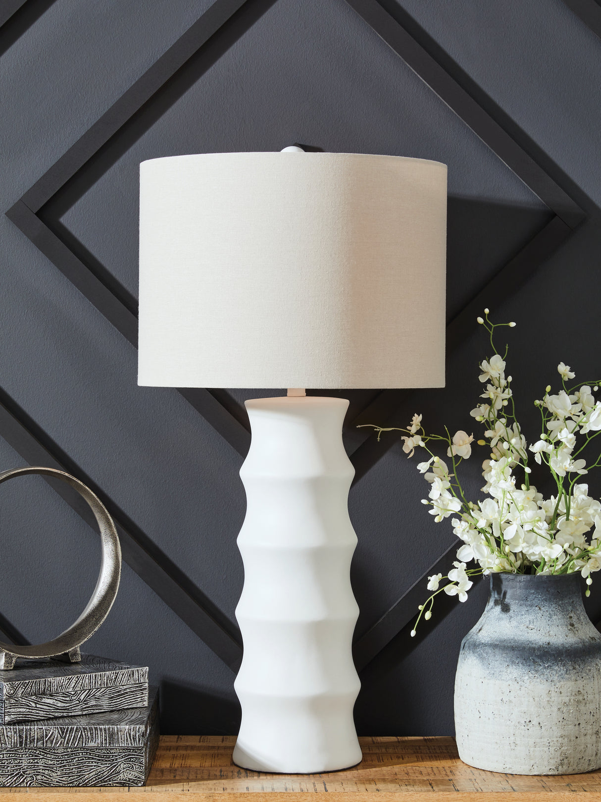 Furniture City Slidell - Ashley Furniture - Veraleigh Lighting - Poly Table Lamp (1/CN) / White - L235854