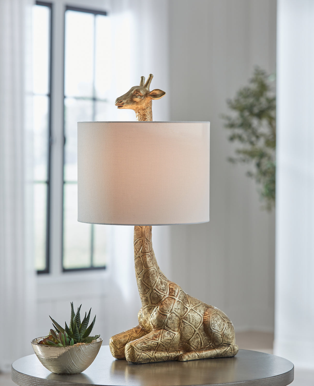 Furniture City Slidell - Ashley Furniture - Ferrison Lighting - Poly Table Lamp (1/CN) / Gold Finish - L317004