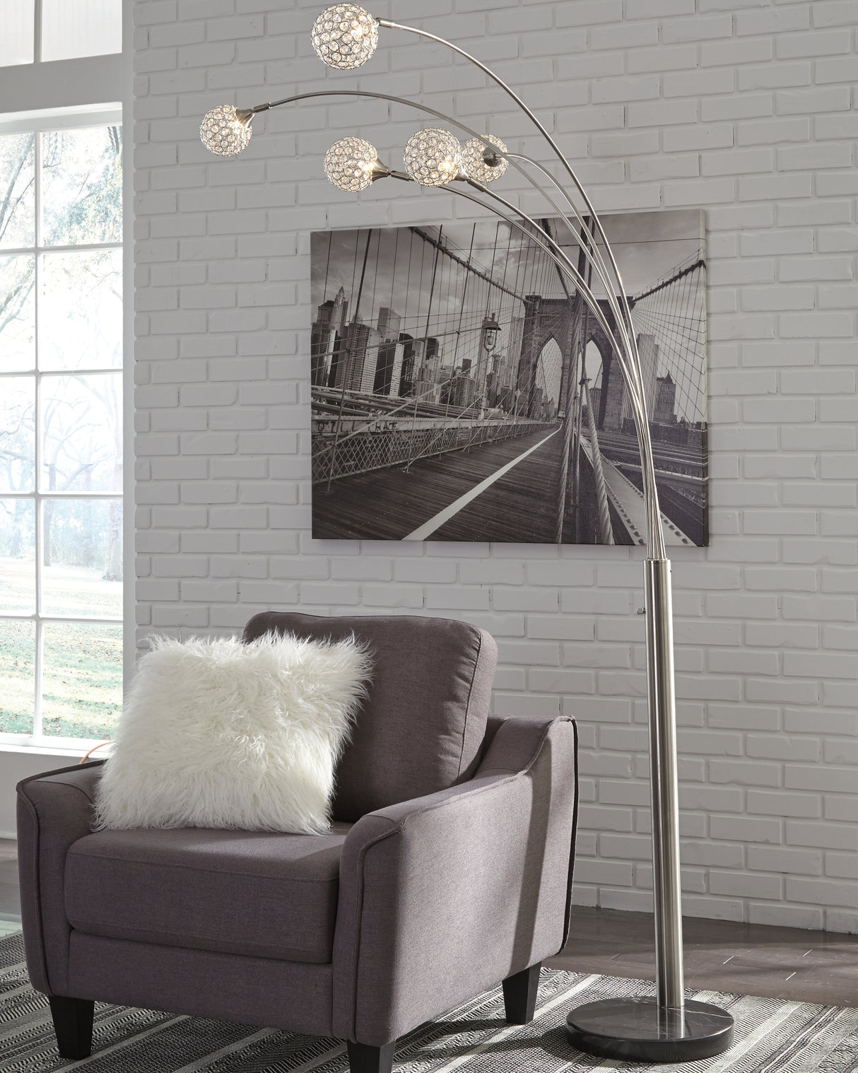 Furniture City Slidell - Ashley Furniture - Winter Lighting - Metal Arc Lamp (1/CN) / Silver Finish - L725089