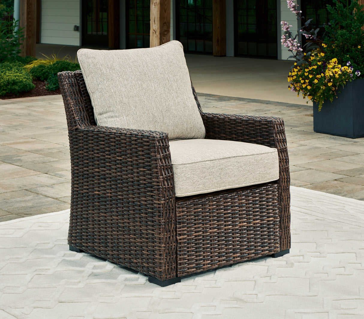 Furniture City Slidell - Ashley Furniture - Brook Ranch Outdoor - Lounge Chair w/Cushion (1/CN) / Brown - P465-820