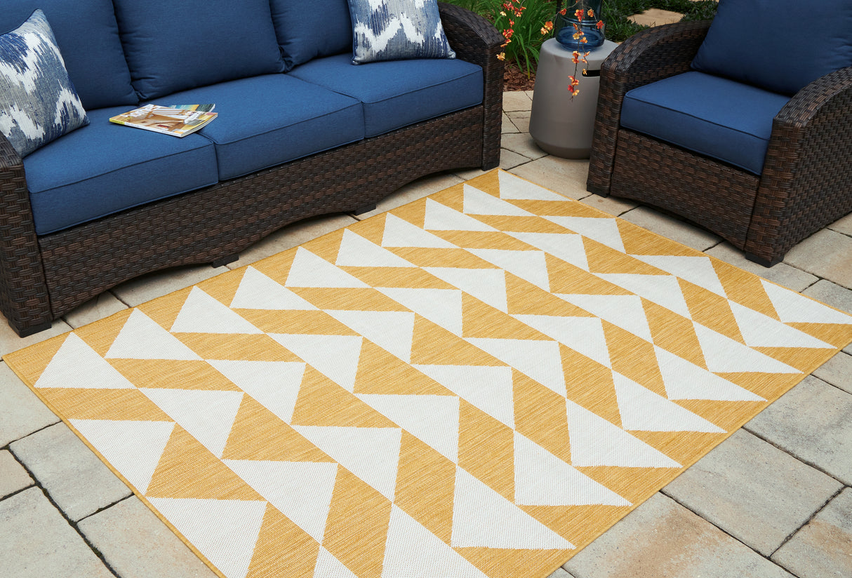 Furniture City Slidell - Ashley Furniture - Thomley Rug - 5' x 7' Rug / Ivory/Yellow - R900062