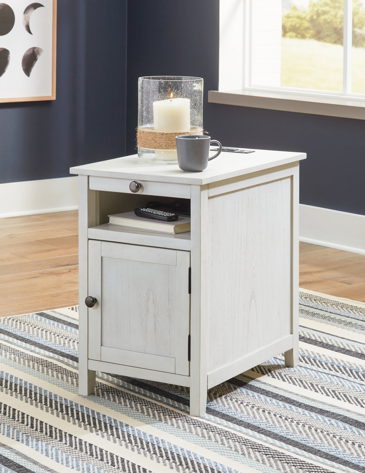 Furniture City Slidell - Ashley Furniture - Treytown Chairside End Table - Chair Side End Table / Antique White - T300-517