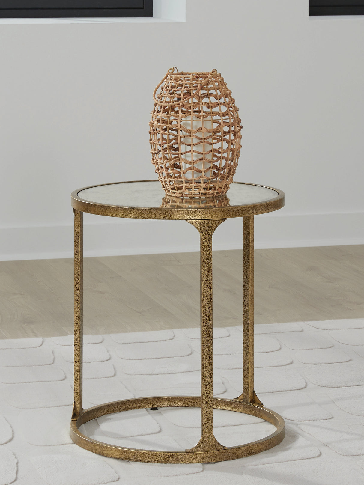 Furniture City Slidell - Ashley Furniture - Korajane End Table - Round End Table / Antique Gold - T399-6