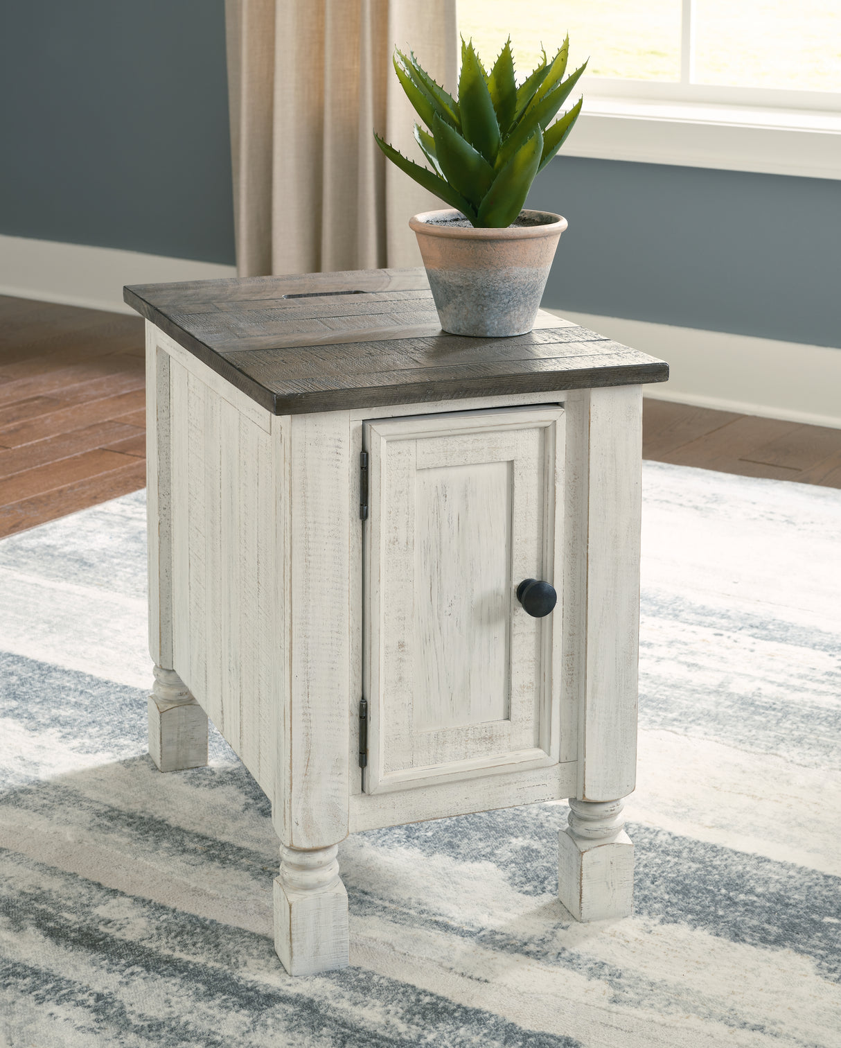 Furniture City Slidell - Ashley Furniture - Havalance Chairside End Table - Chair Side End Table / White/Gray - T994-7