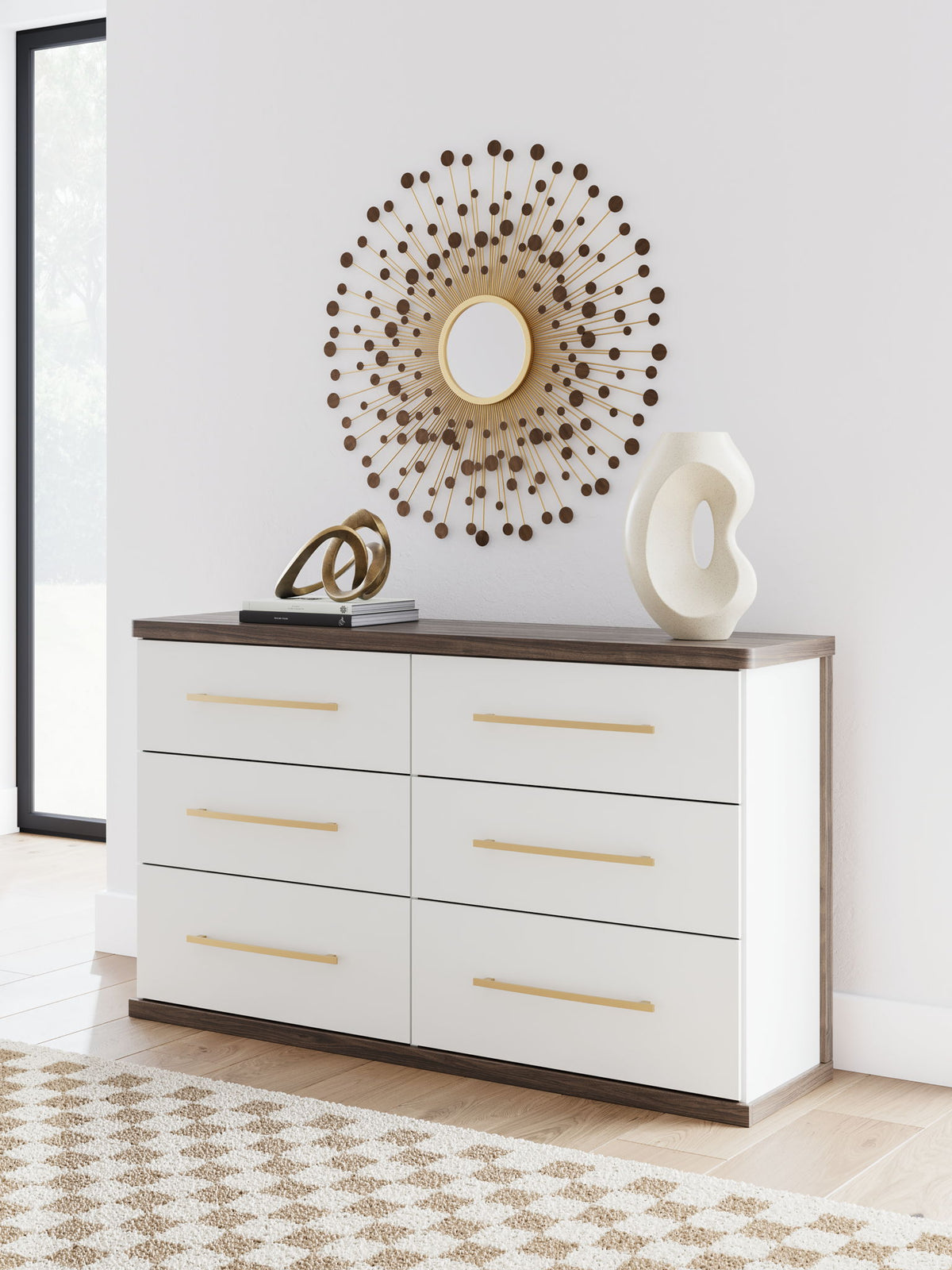 Kendanport - Six Drawer Dresser