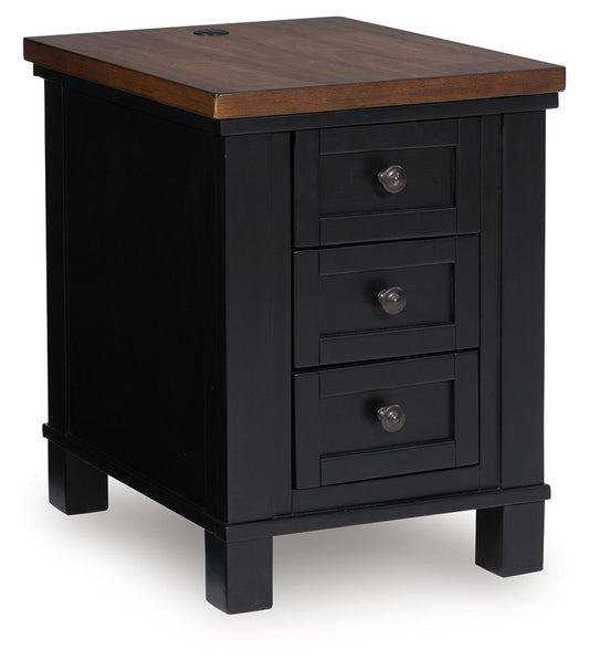Wildenauer - Chair Side End Table - Brown / Black