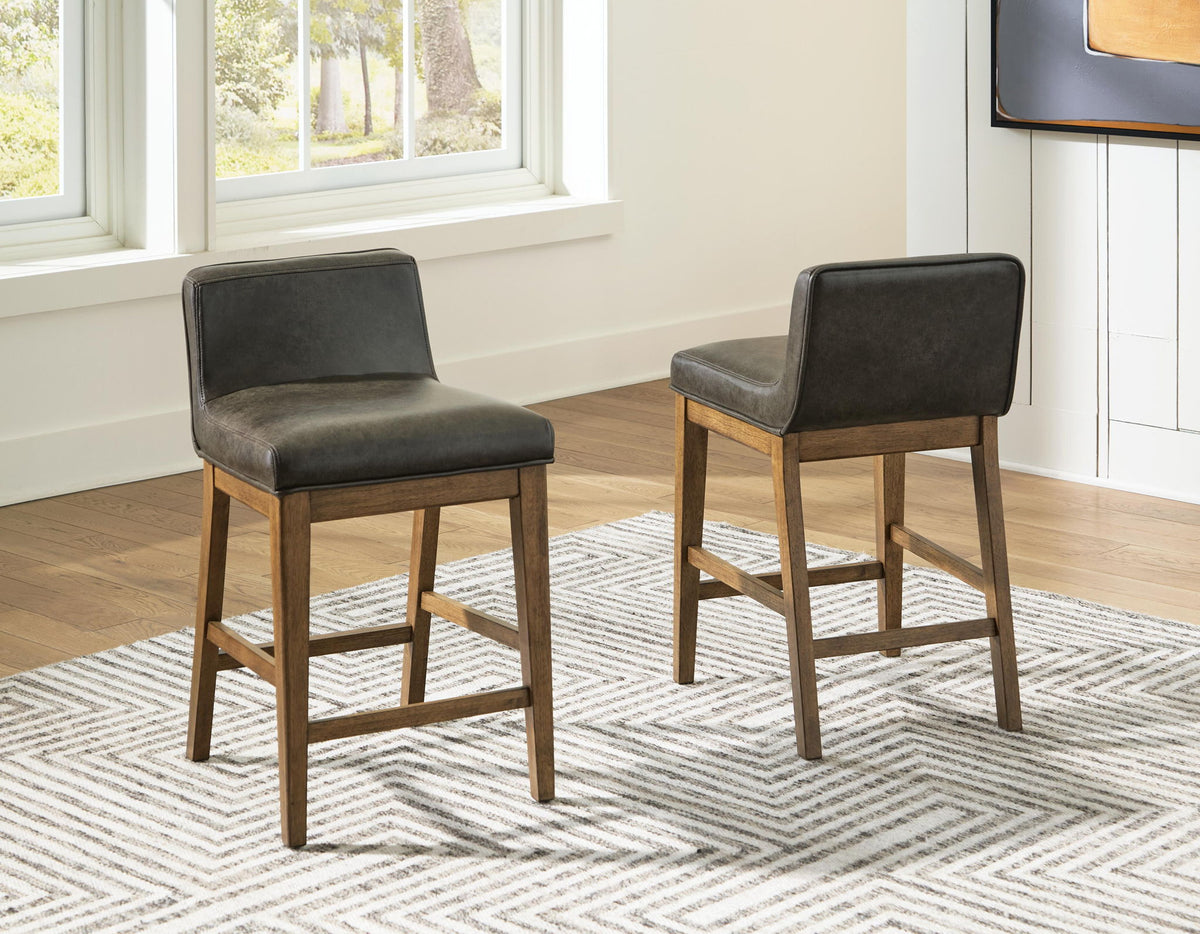 Cabalynn - Upholstered Barstool (Set of 2) - Two-tone Brown