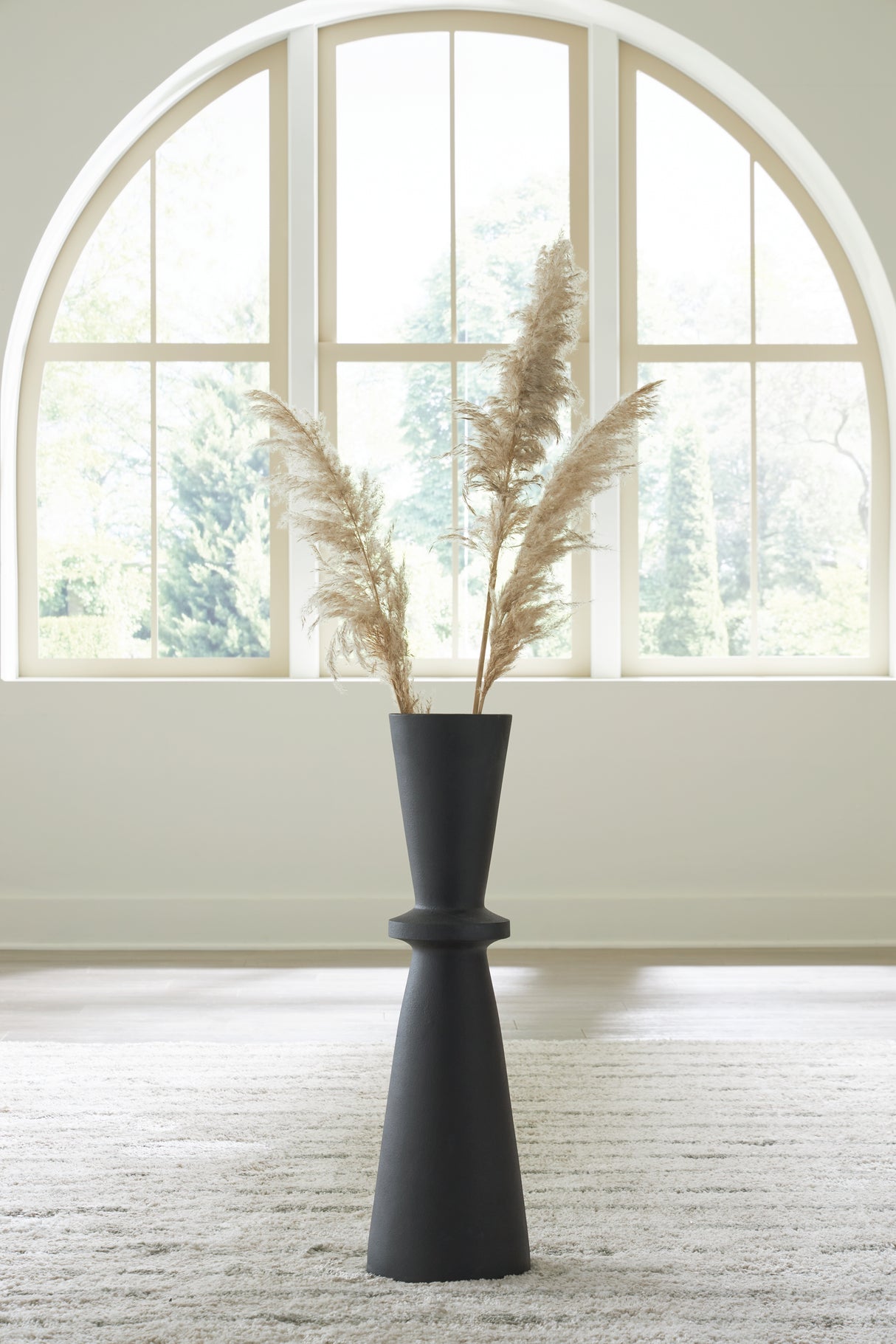 Furniture City Slidell - Ashley Furniture - Collisten Vase - Vase / Black - A2000663