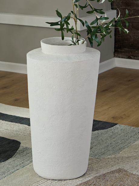 Furniture City Slidell - Ashley Furniture - Flurinworth Vase - Vase / Cream - A2000768