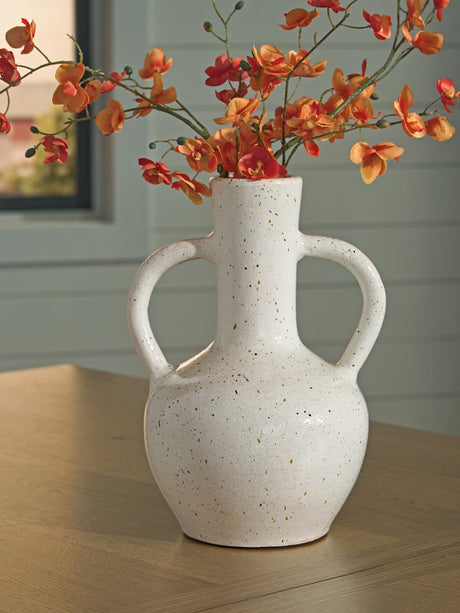 Furniture City Slidell - Ashley Furniture - Dallinworth Vase - Vase / White/Black - A2000831