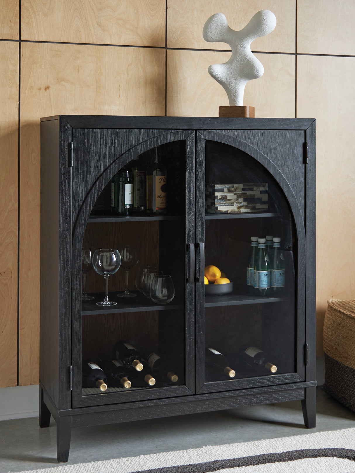 Furniture City Slidell - Ashley Furniture - Armenleigh Accent Cabinet - Bar Cabinet / Black/Brown - A4000702