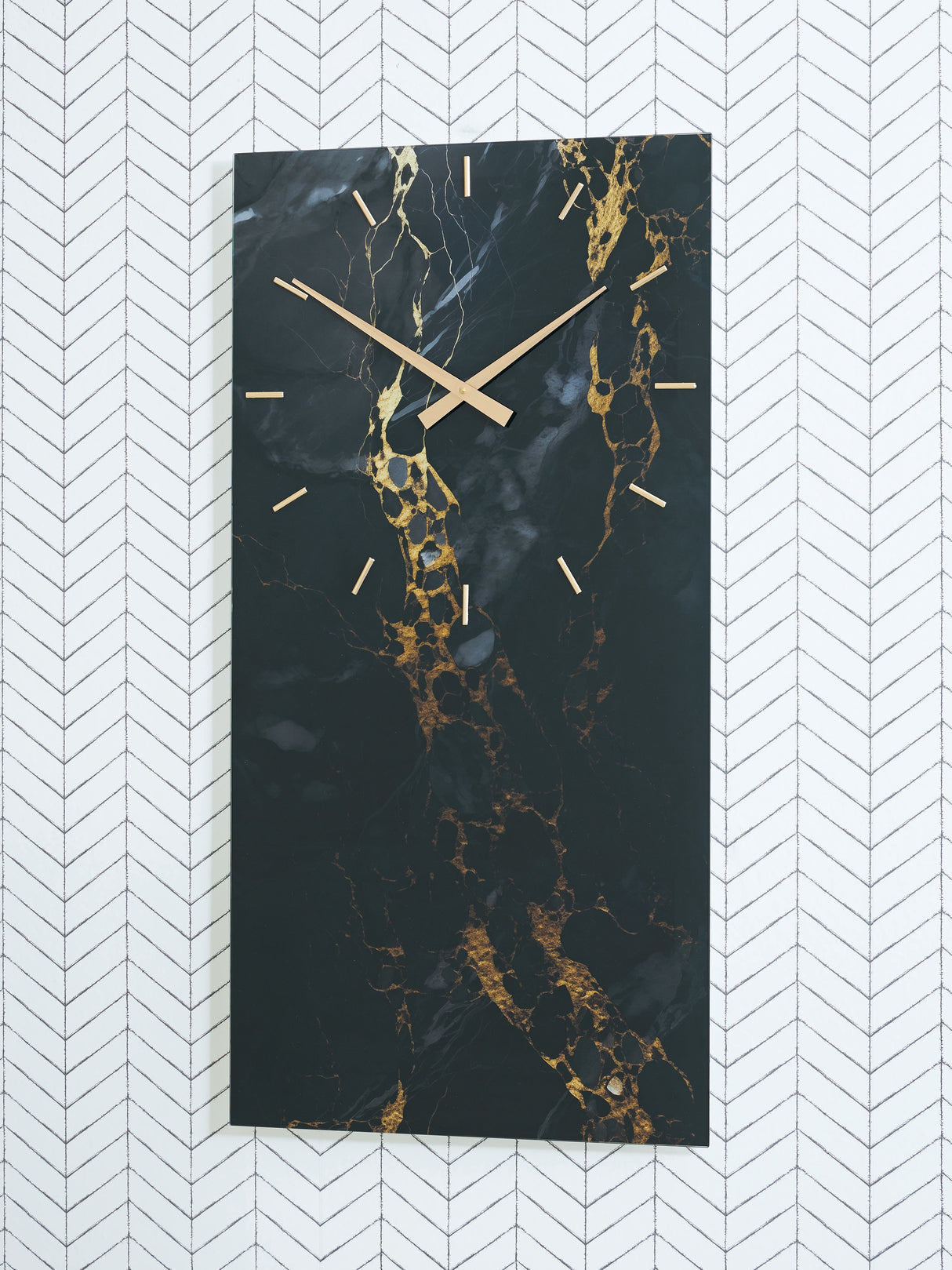 Furniture City Slidell - Ashley Furniture - Teague Wall Decor - Wall Clock / Black/Gold Finish - A8010430