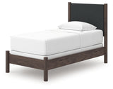 Pamytta Bedroom