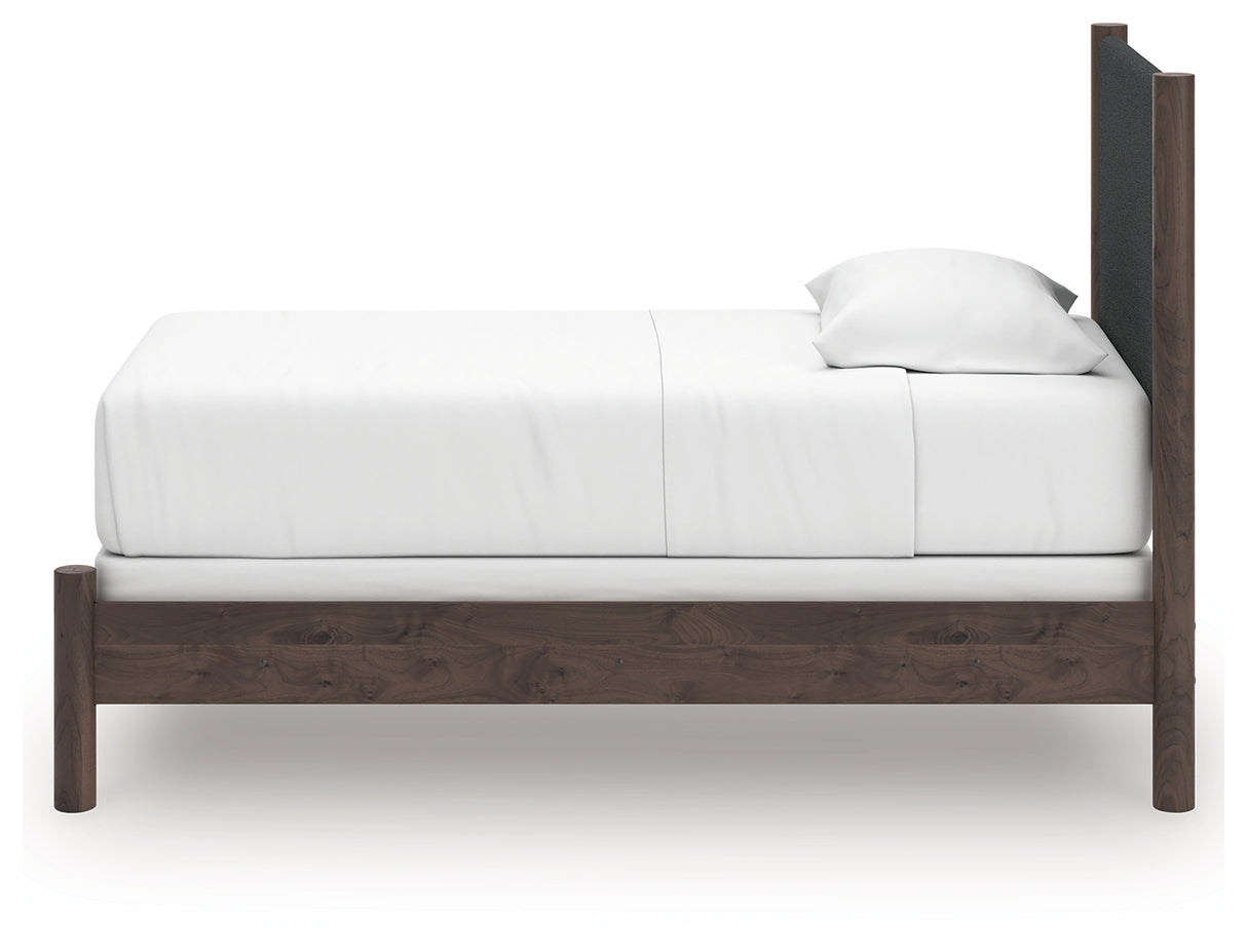 Pamytta Bedroom