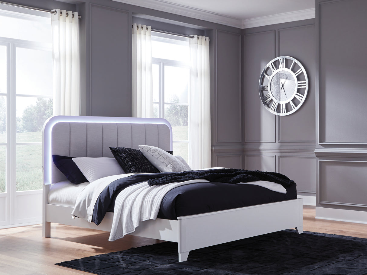 Furniture City Slidell - Ashley Furniture - Jarlee Bedroom - King Upholstered Panel Bed / White - PCB392B4